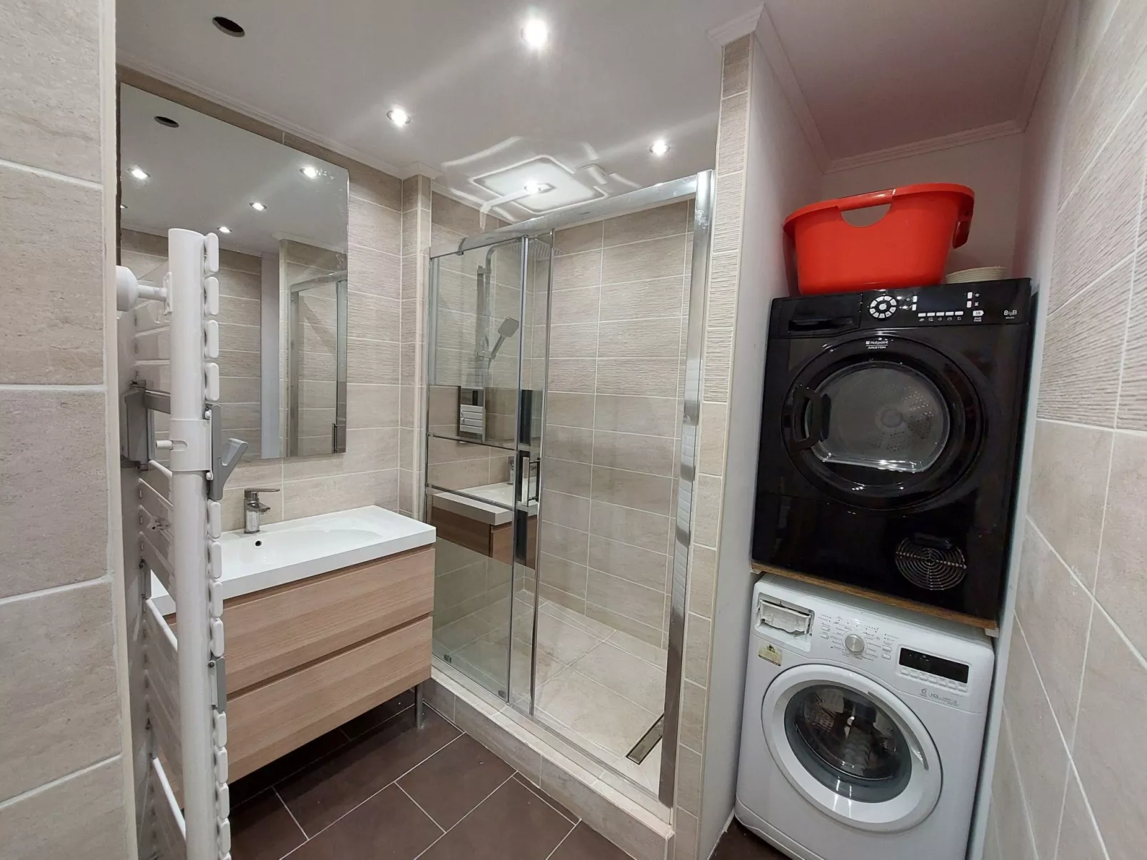 Schöne provenzalische Villa Les Carlets mit Pool - Image-tags.info