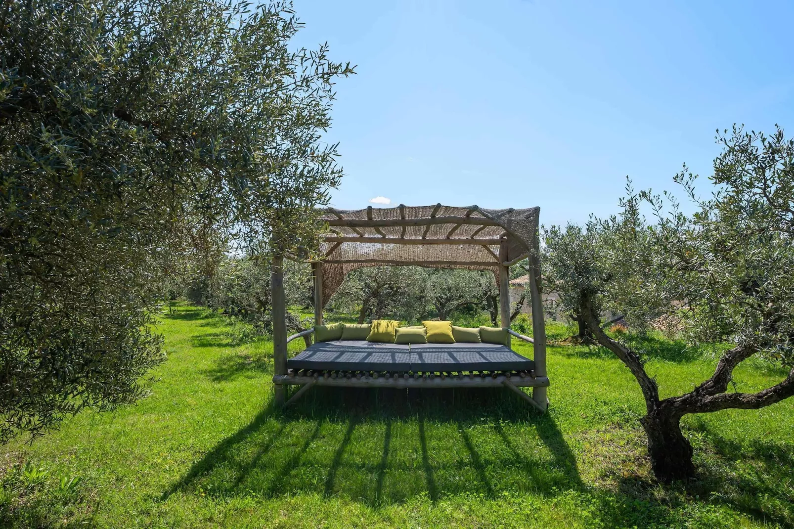 Le Mas Elaïa  votre havre familial avec piscine privée-Terrasse / balcon