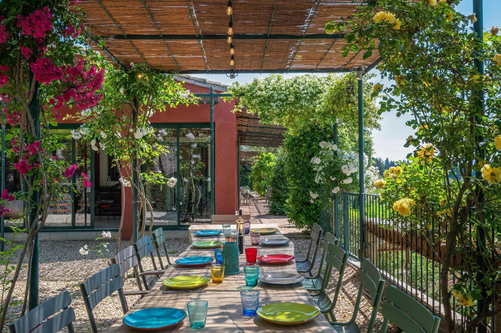 Le Mas Elaïa  votre havre familial avec piscine privée-Terrasse / balcon