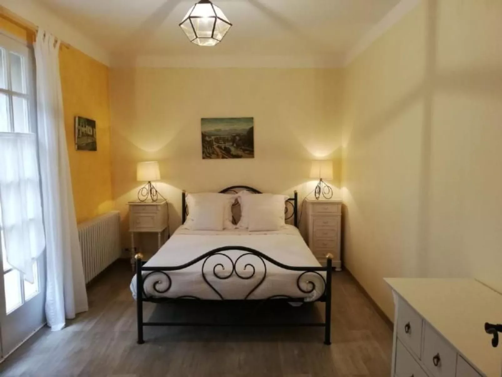 Schöne provenzalische Villa Les Carlets mit Pool - Image-tags.info