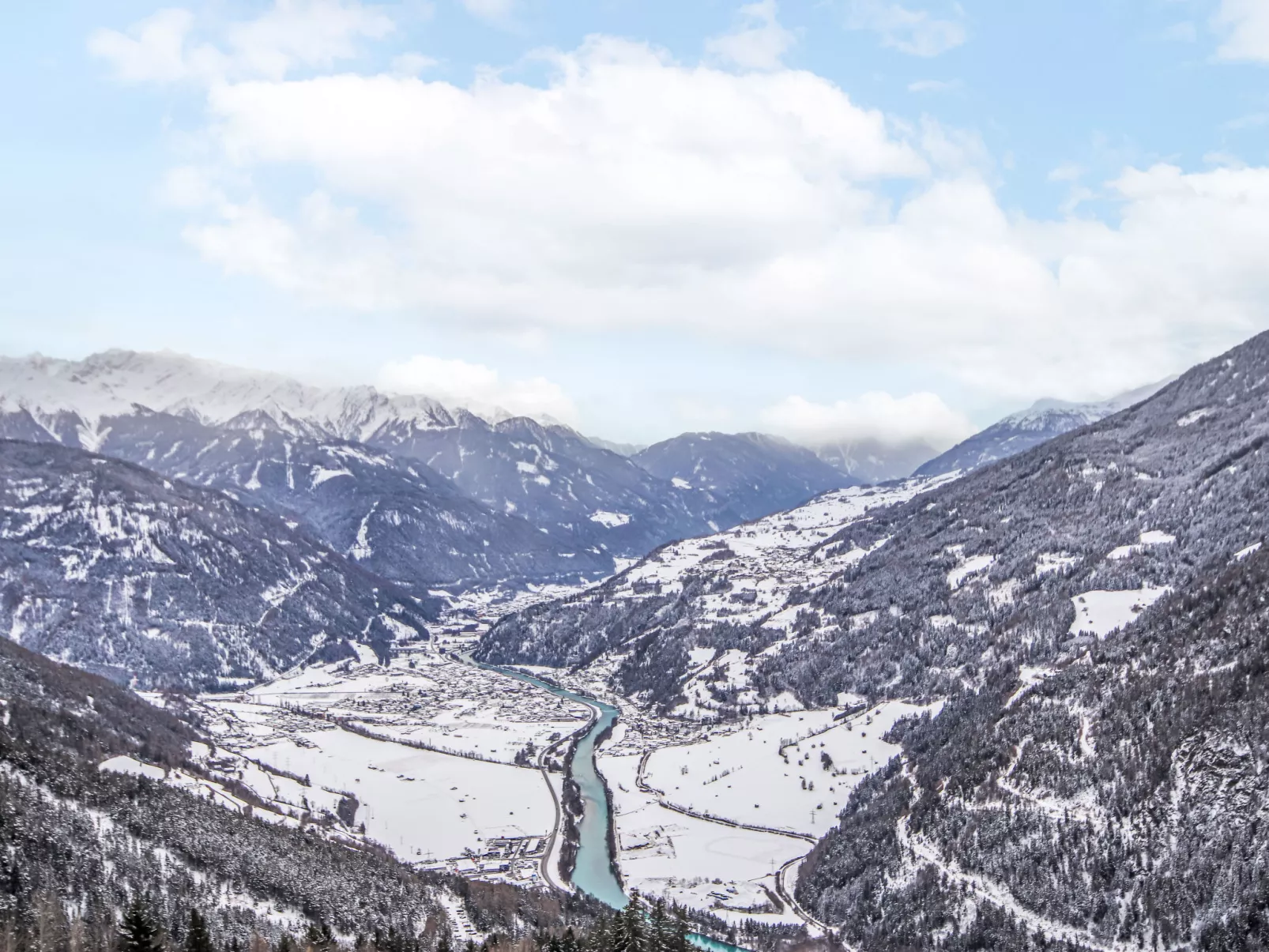 Chalet Ebenholz-Draußen