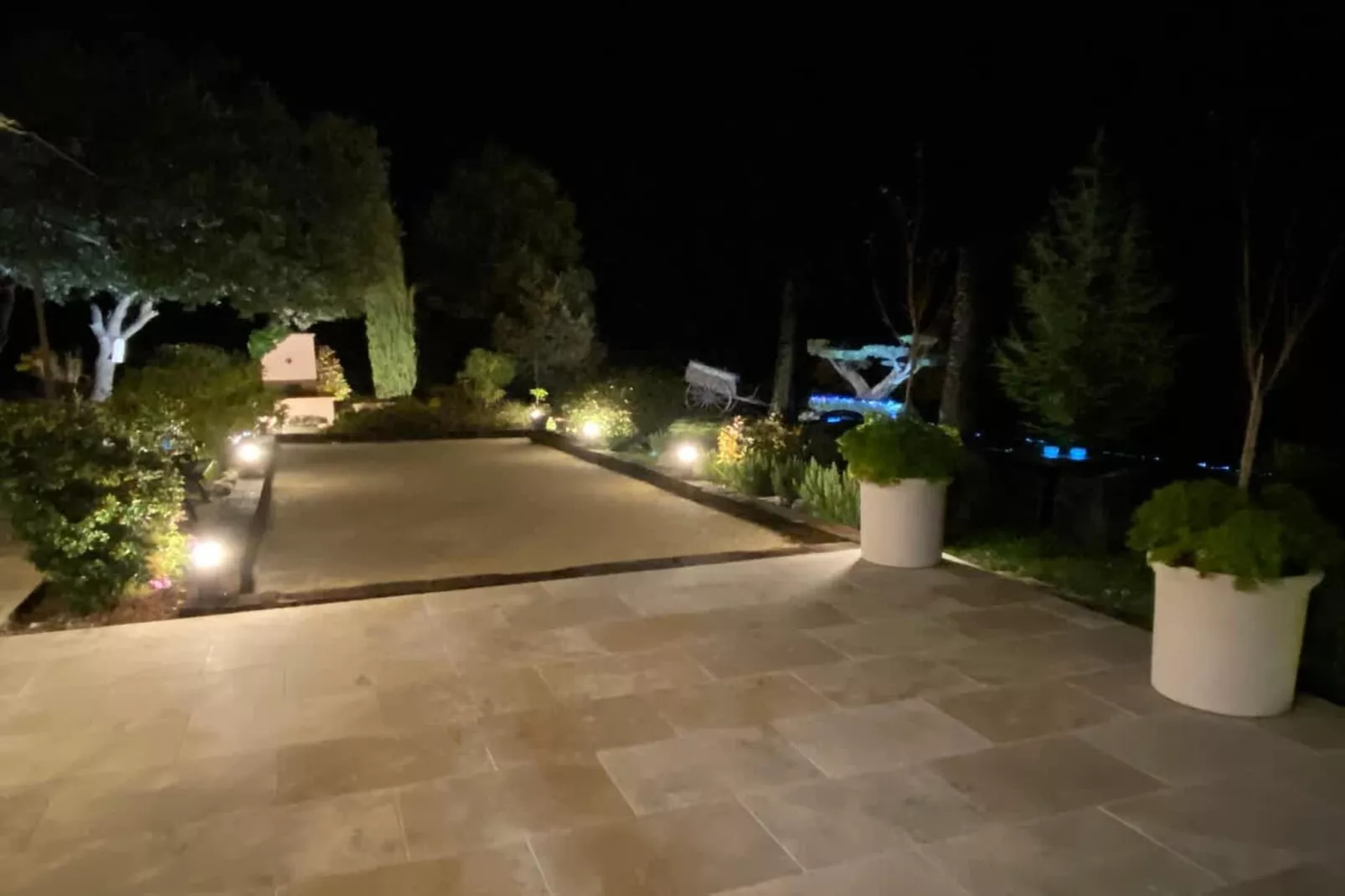 Villa provencale à Murs coeur du Luberon-Areas within 1km in summer