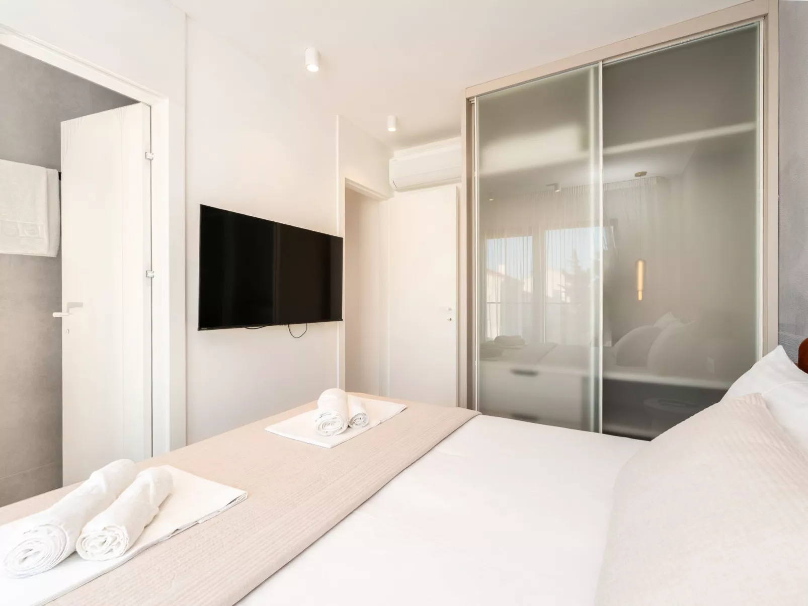 Vier-Schlafzimmer-Wohnung Dantela mit Tauchbecken - Inside