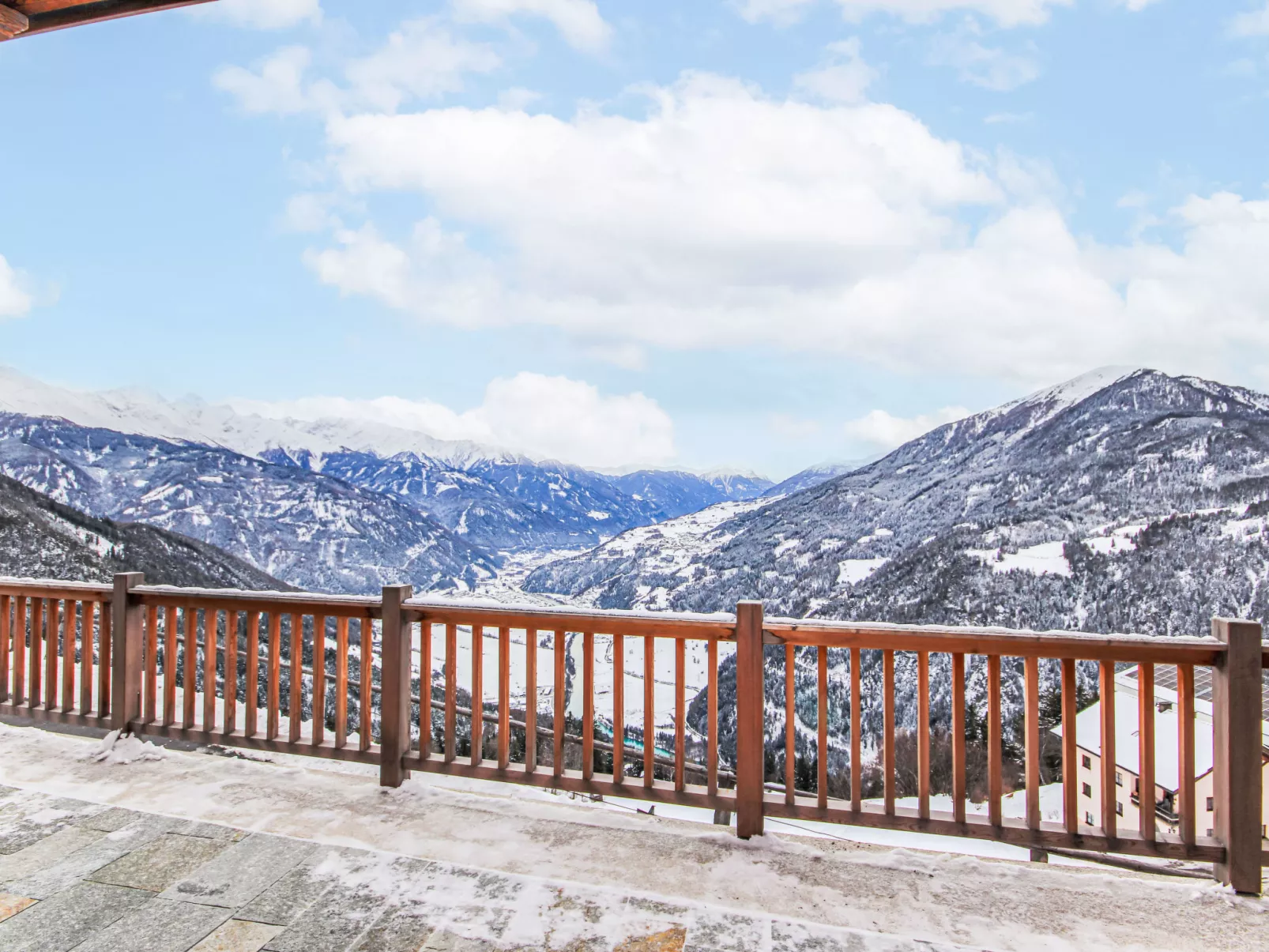 Chalet Ebenholz-Draußen