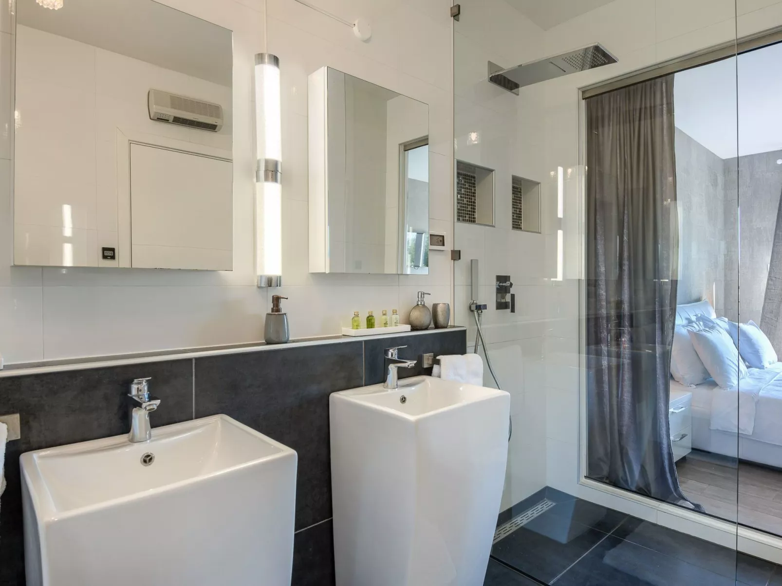 Sommer 'Villa La Dominika - Image-tags.info