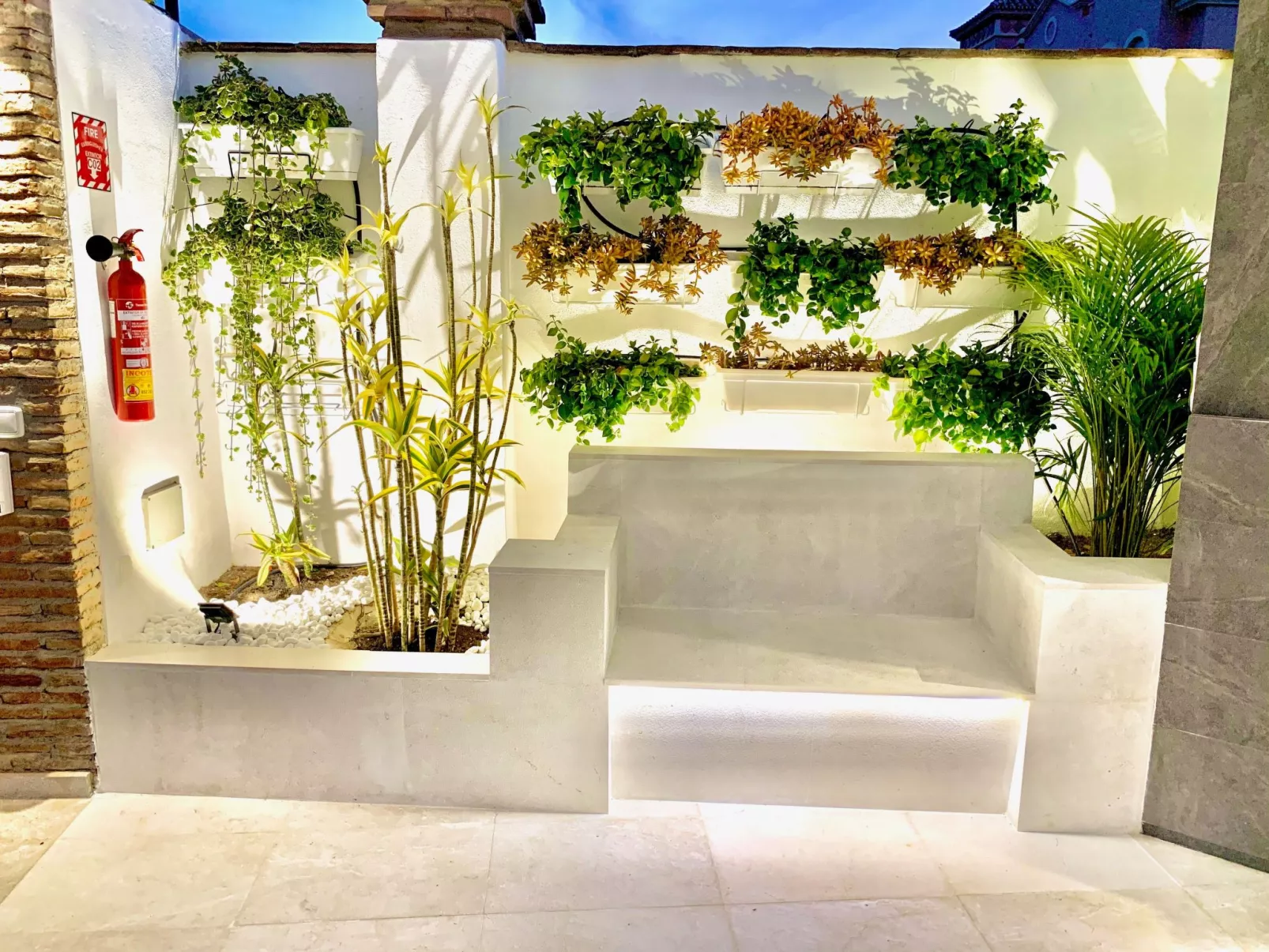 In der Nähe des Strandes, beheiztes Schwimmbad, Spielraum, Spielzimmer, etc - Draußen