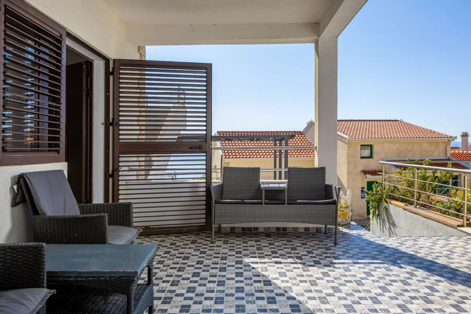 Villa Blanka - Six Bedroom Villa with Swimming Pool and Sea View-Ambiente