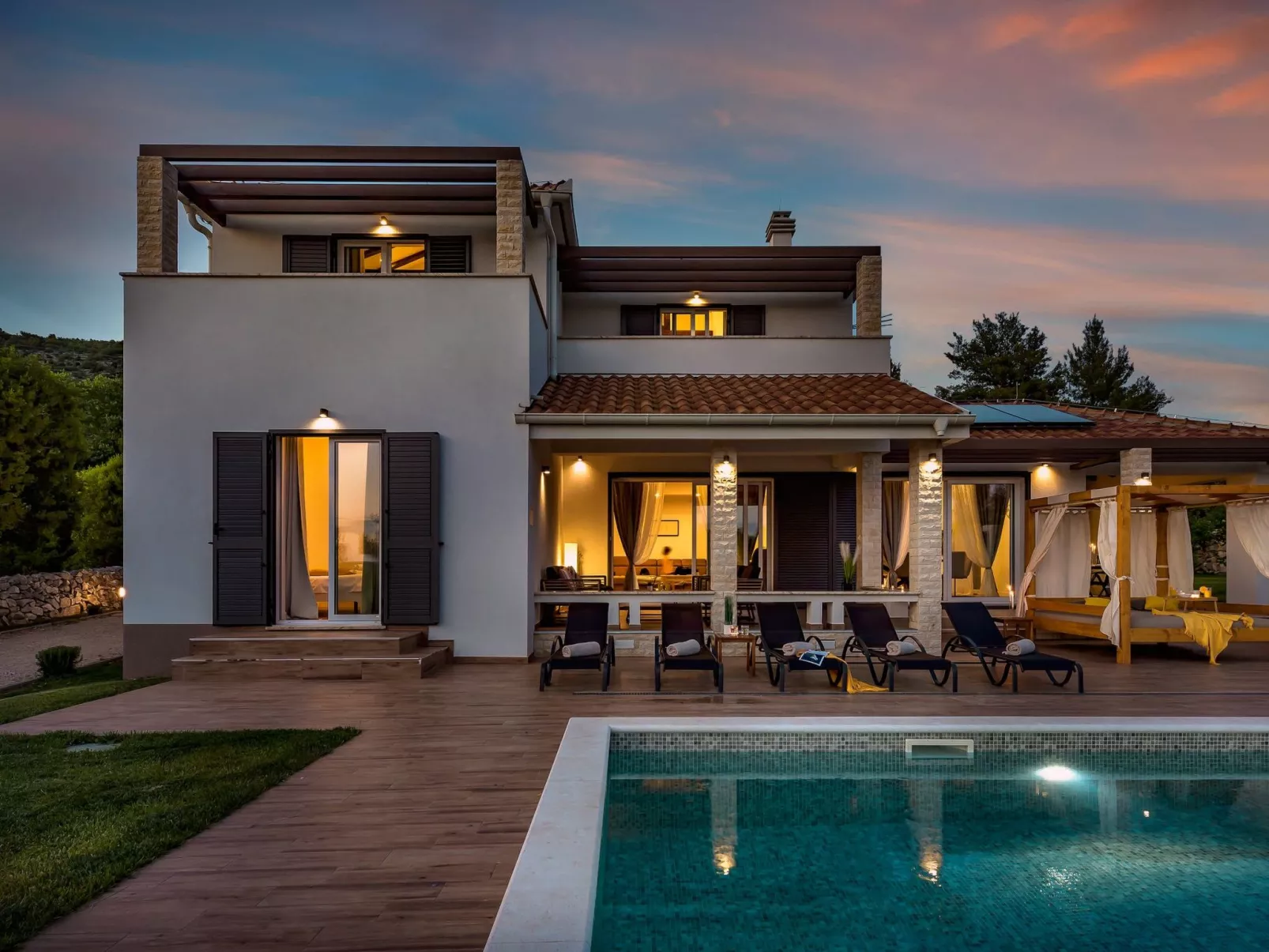 Villa Sunrise - Outside