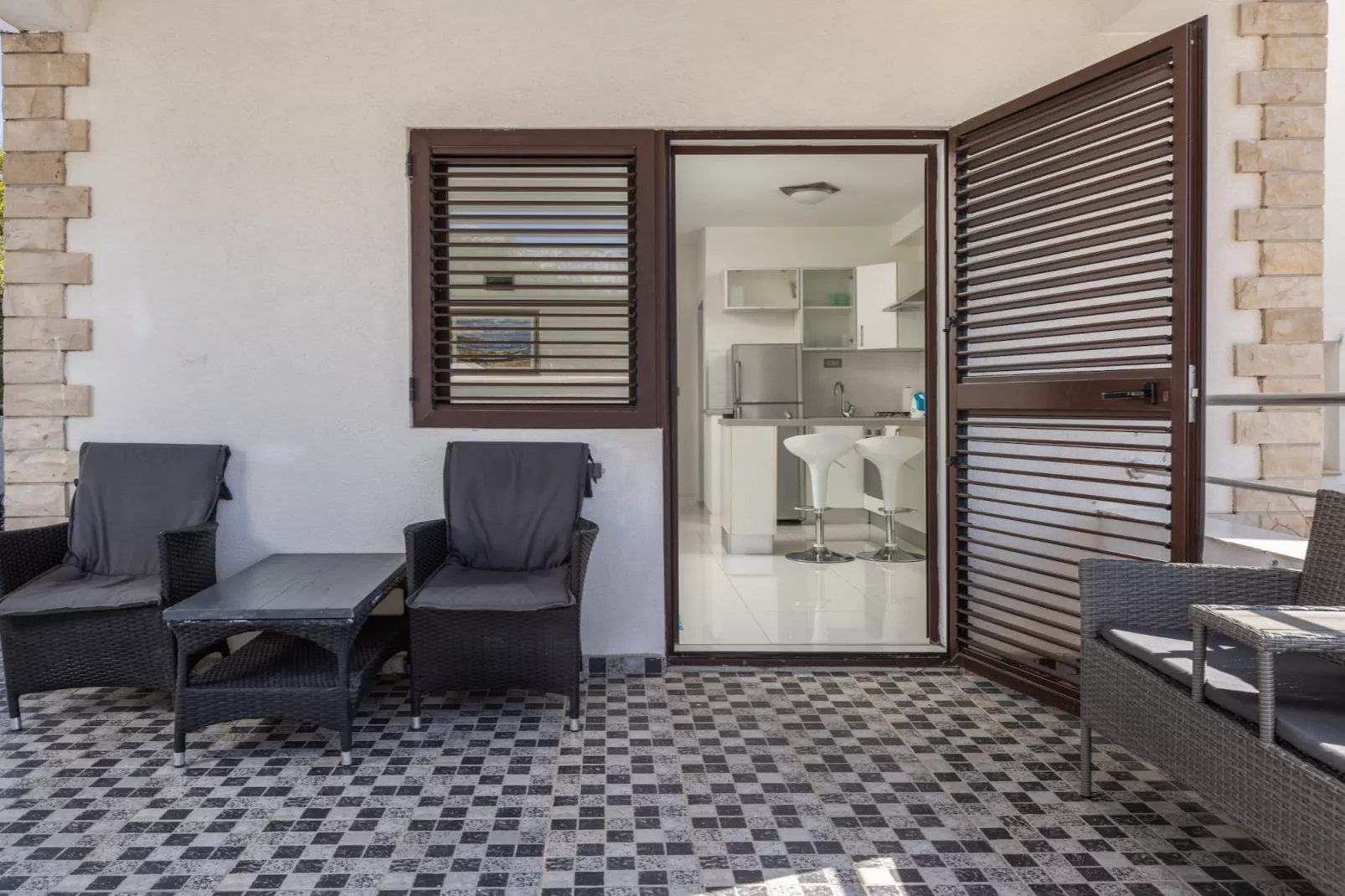 Villa Blanka - Six Bedroom Villa with Swimming Pool and Sea View-Ambiente