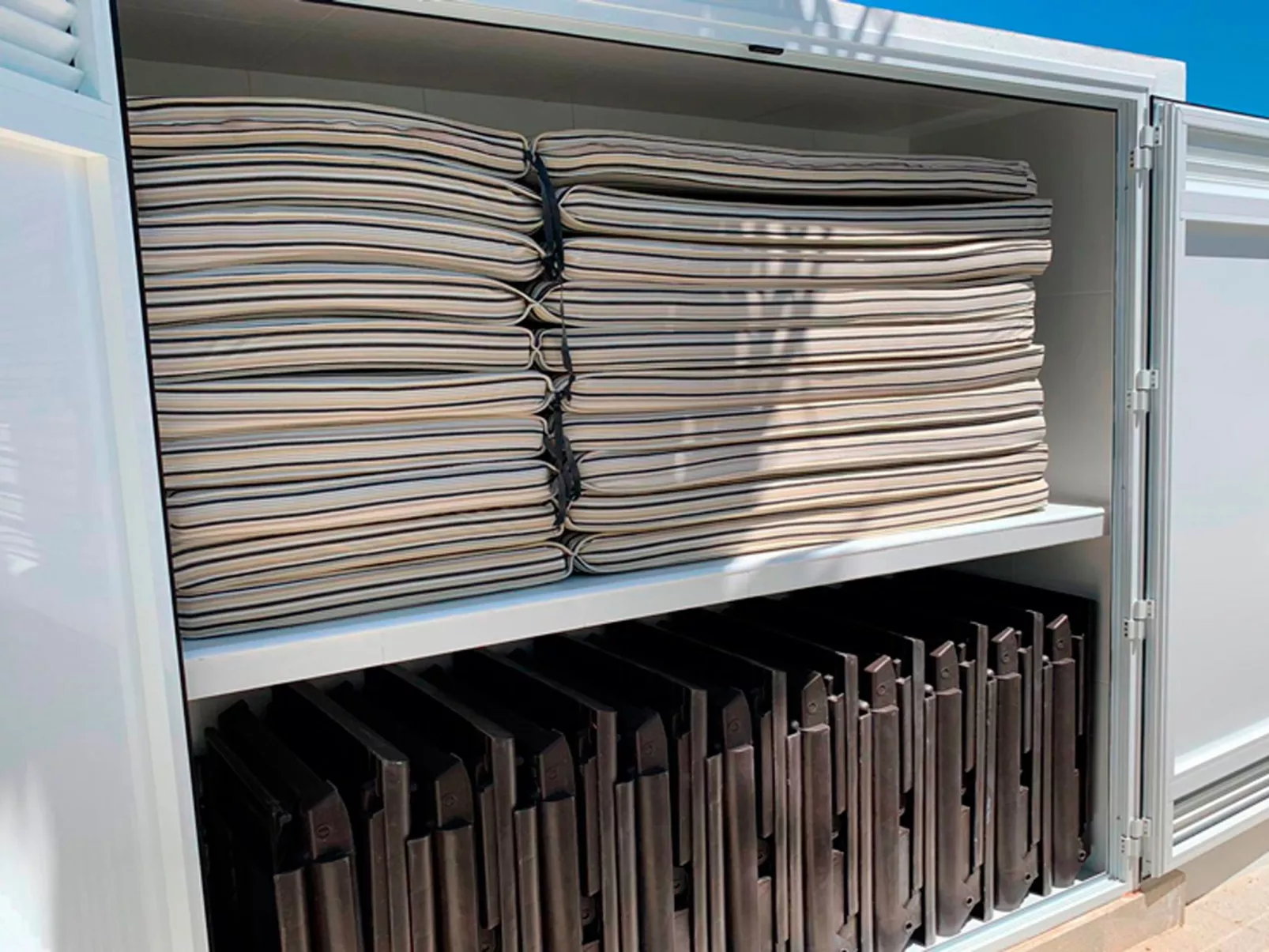 In der Nähe des Strandes, beheiztes Schwimmbad, Spielraum, Spielzimmer, etc - Draußen