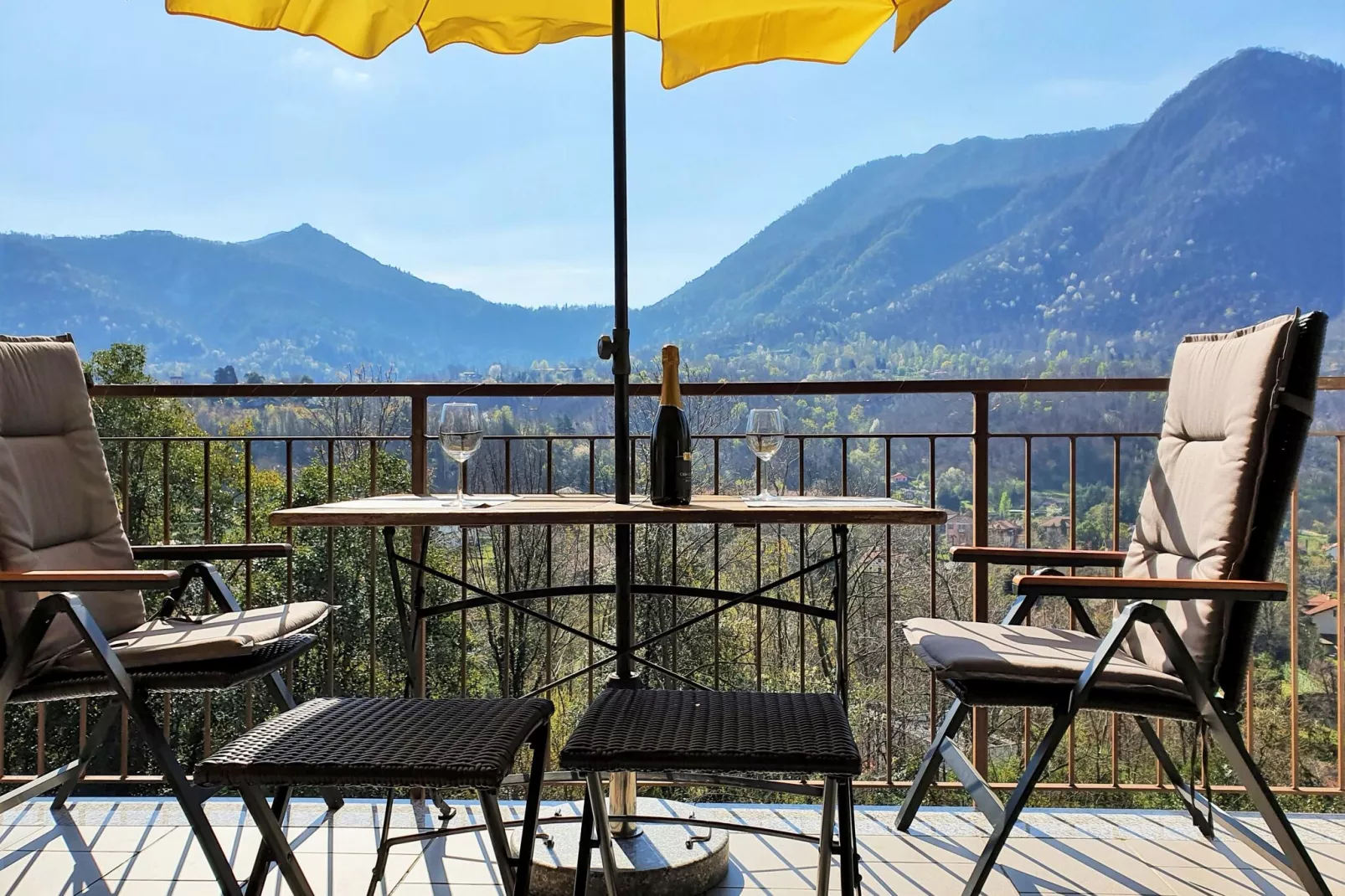 ROC03/2 - Residenza La Rocca-Terrace balcony