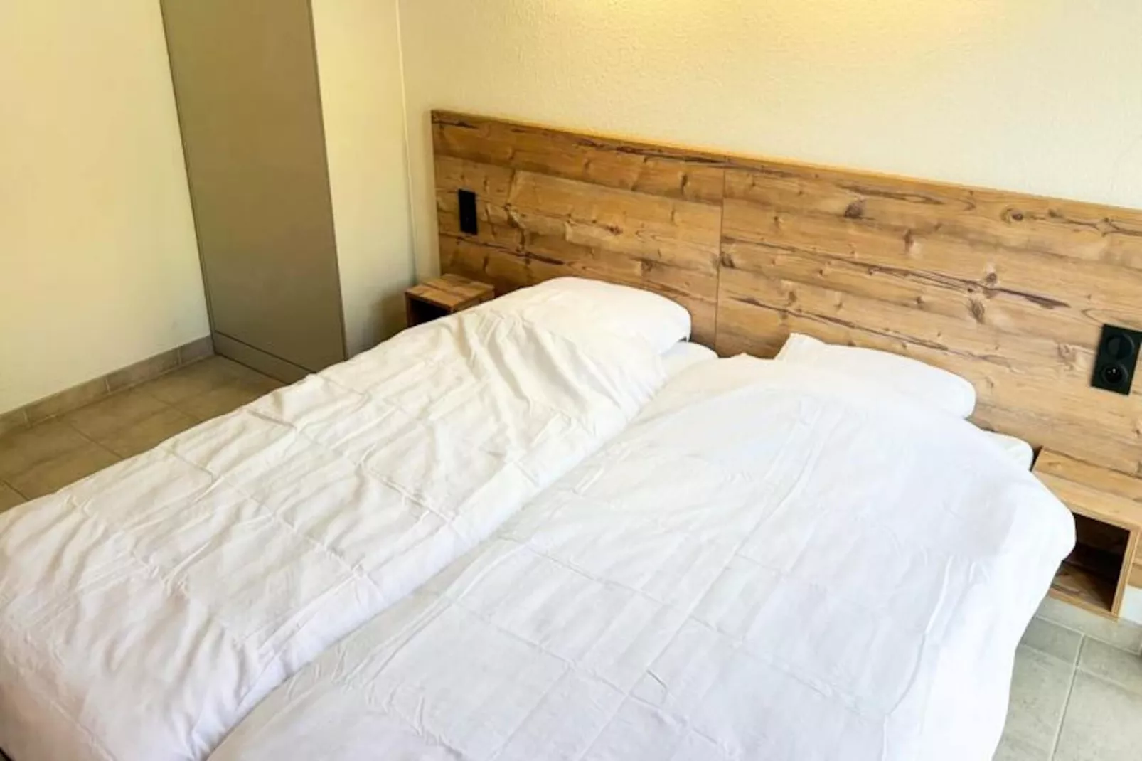 L'Espinet *** - Non tagué