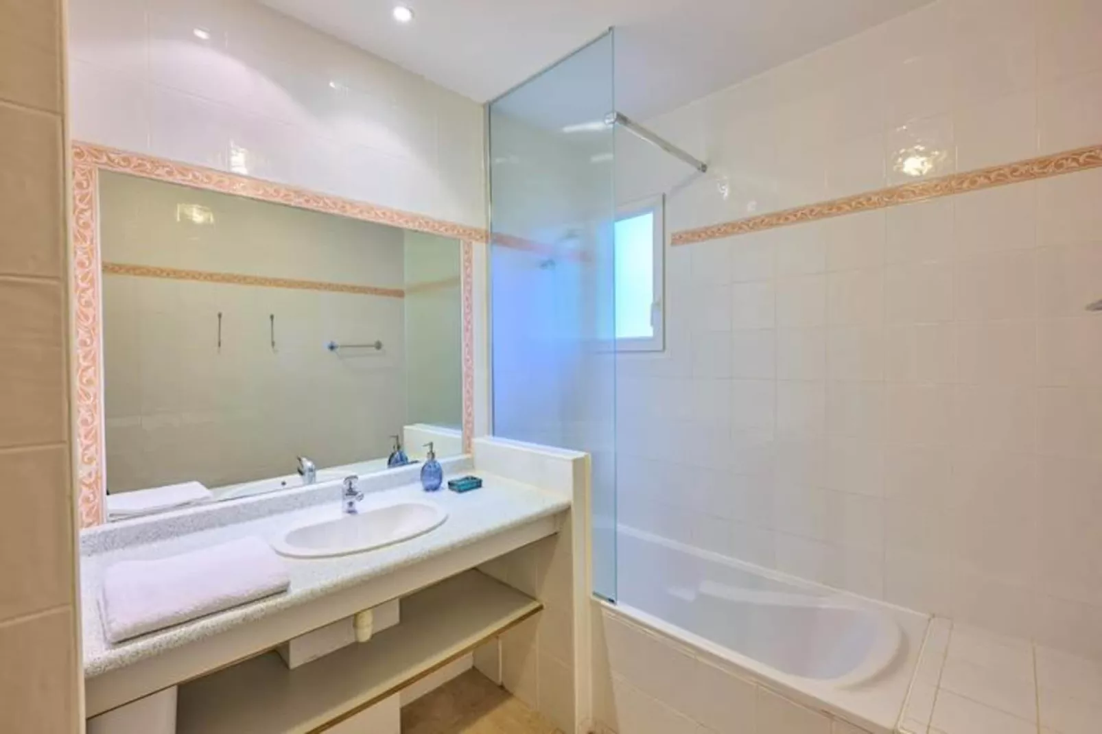 L'Espinet *** - Non tagué