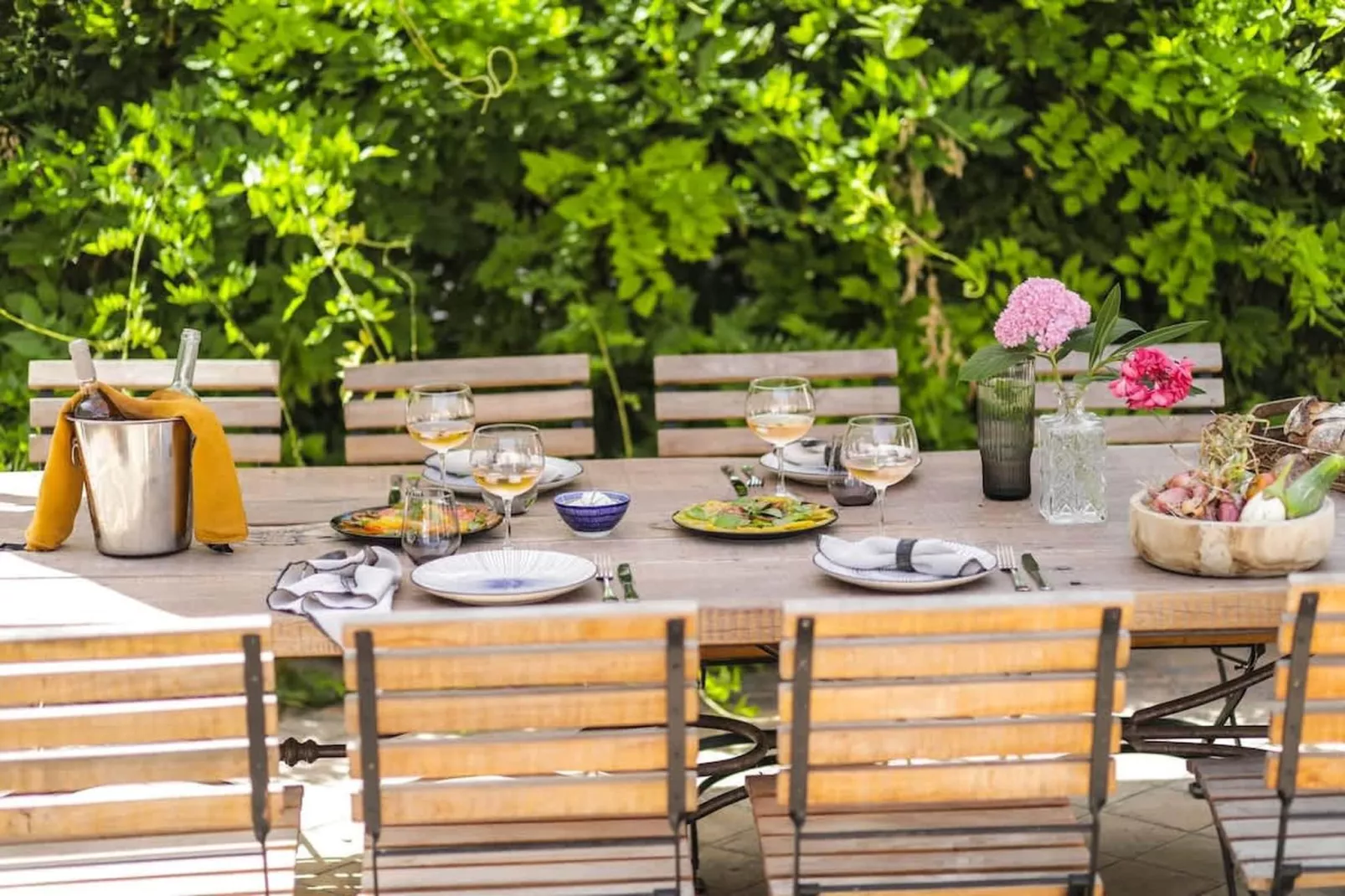 Charmant Mas Provençal avec piscine et jacuzzis-Terrace balcony