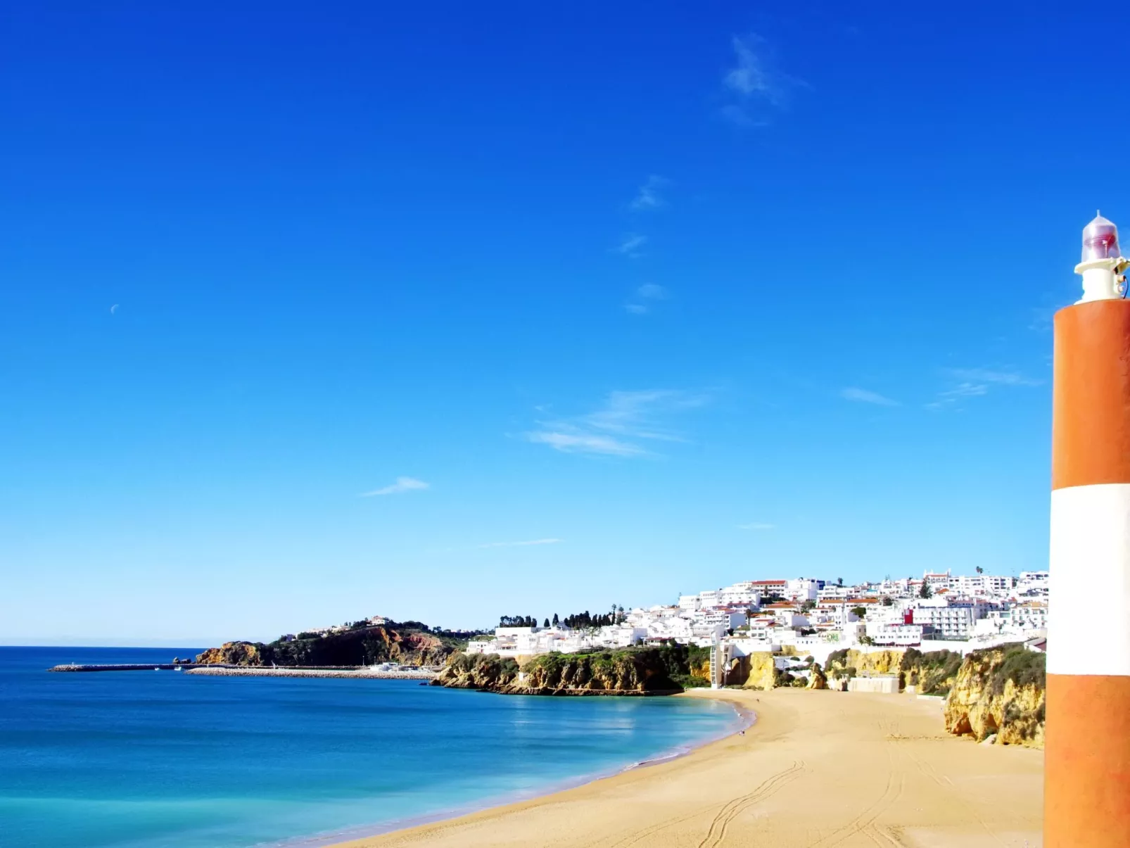 "Elena 1" mit Blick auf das Wasser - Image-tags.info