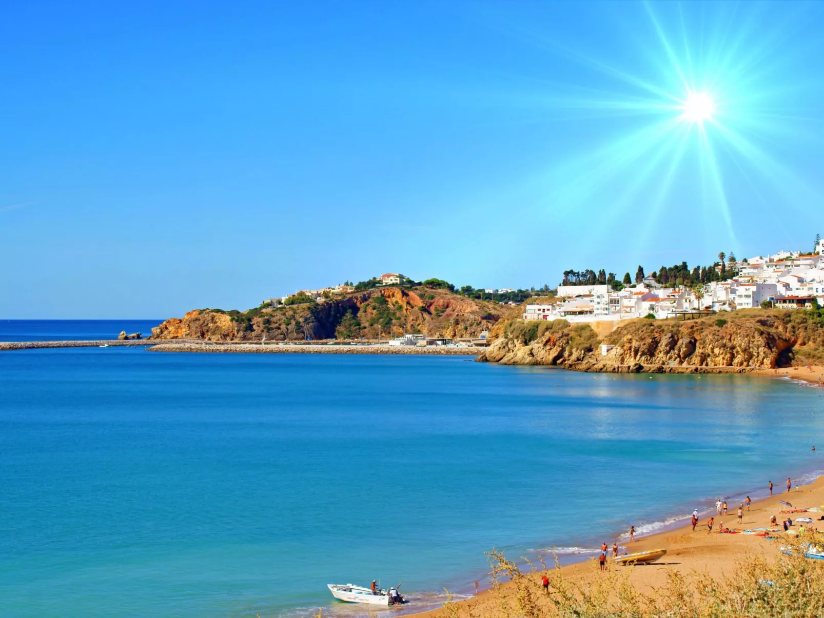 "Elena 1" mit Blick auf das Wasser - Image-tags.info