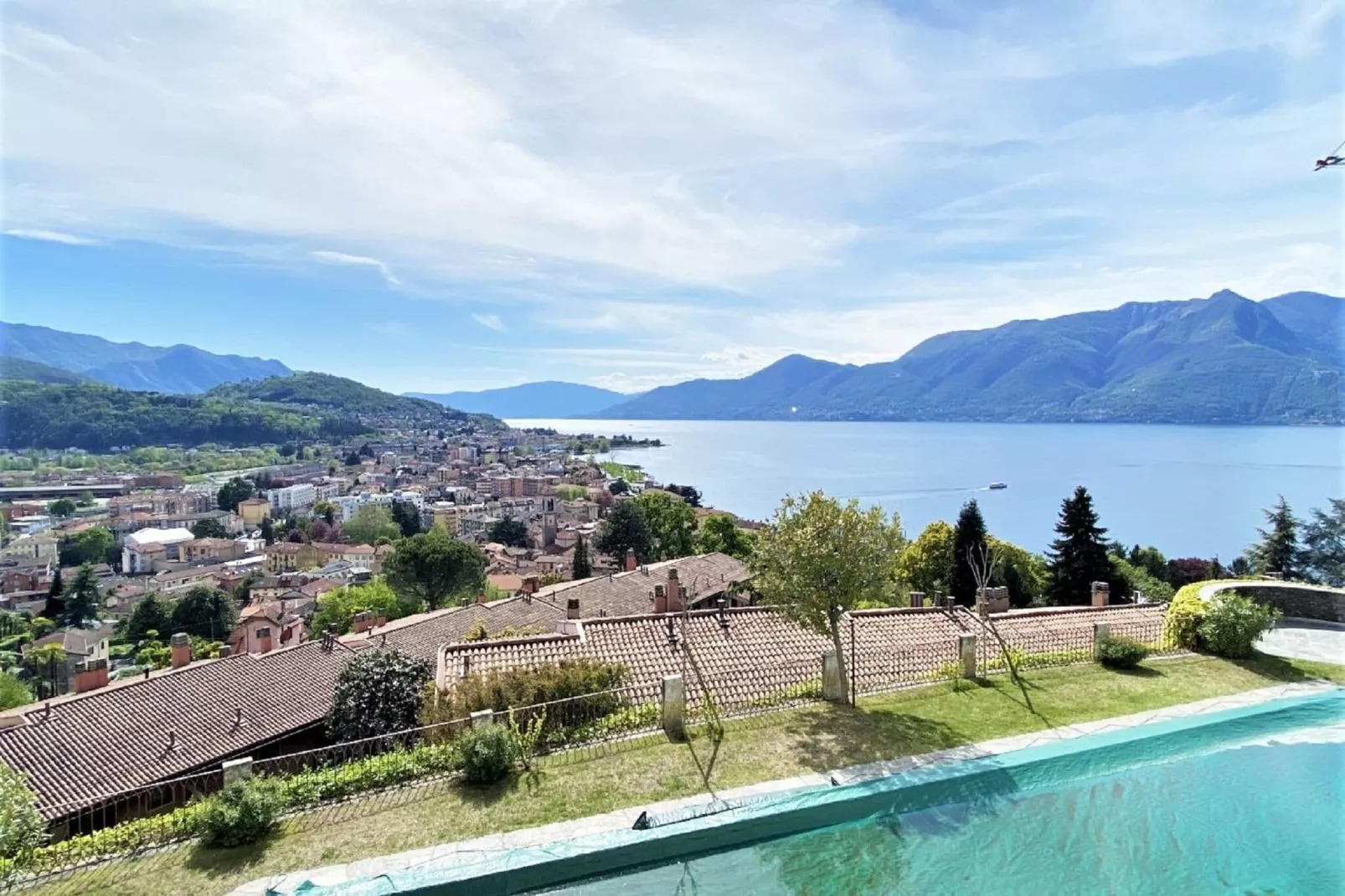 VC02/8 - Villa Castiglioni-View summer