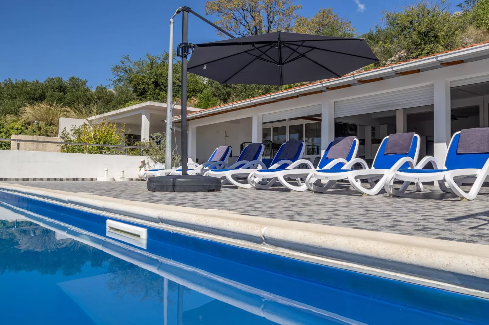 Villa Blanka - Six Bedroom Villa with Swimming Pool and Sea View-Schwimmbad