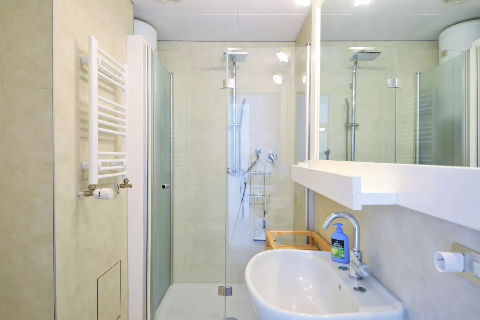VC02/8 - Villa Castiglioni-Bathroom