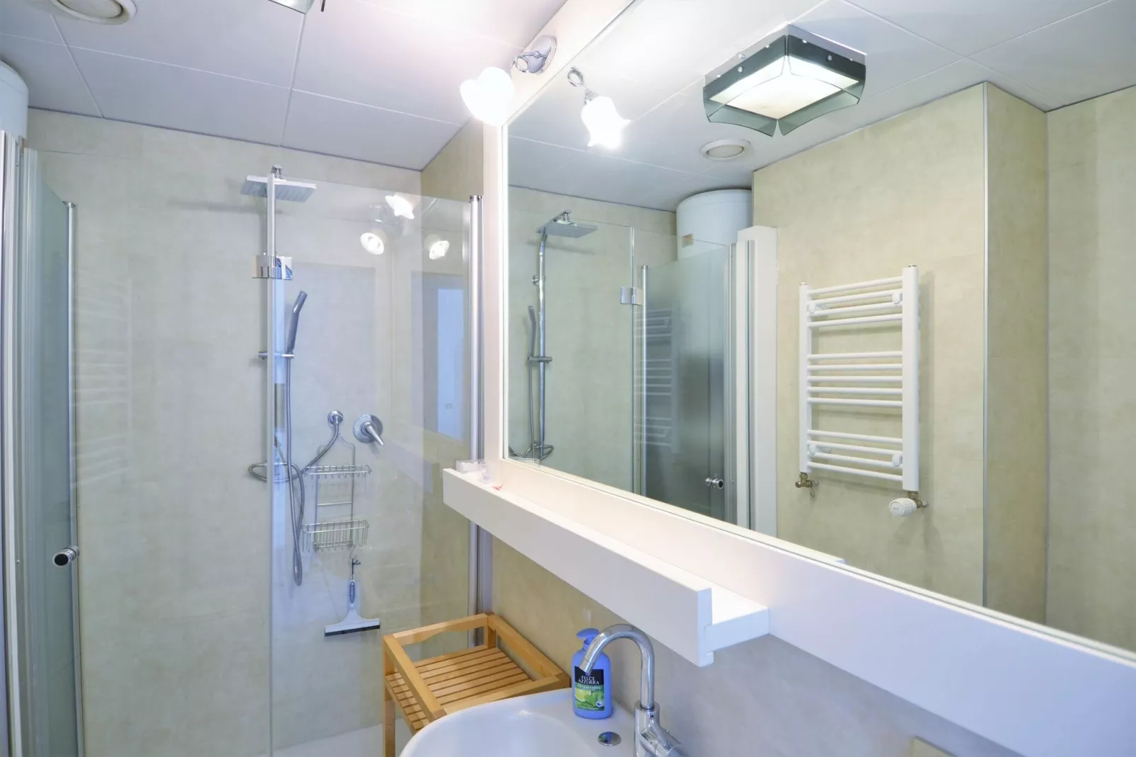 VC02/8 - Villa Castiglioni-Bathroom