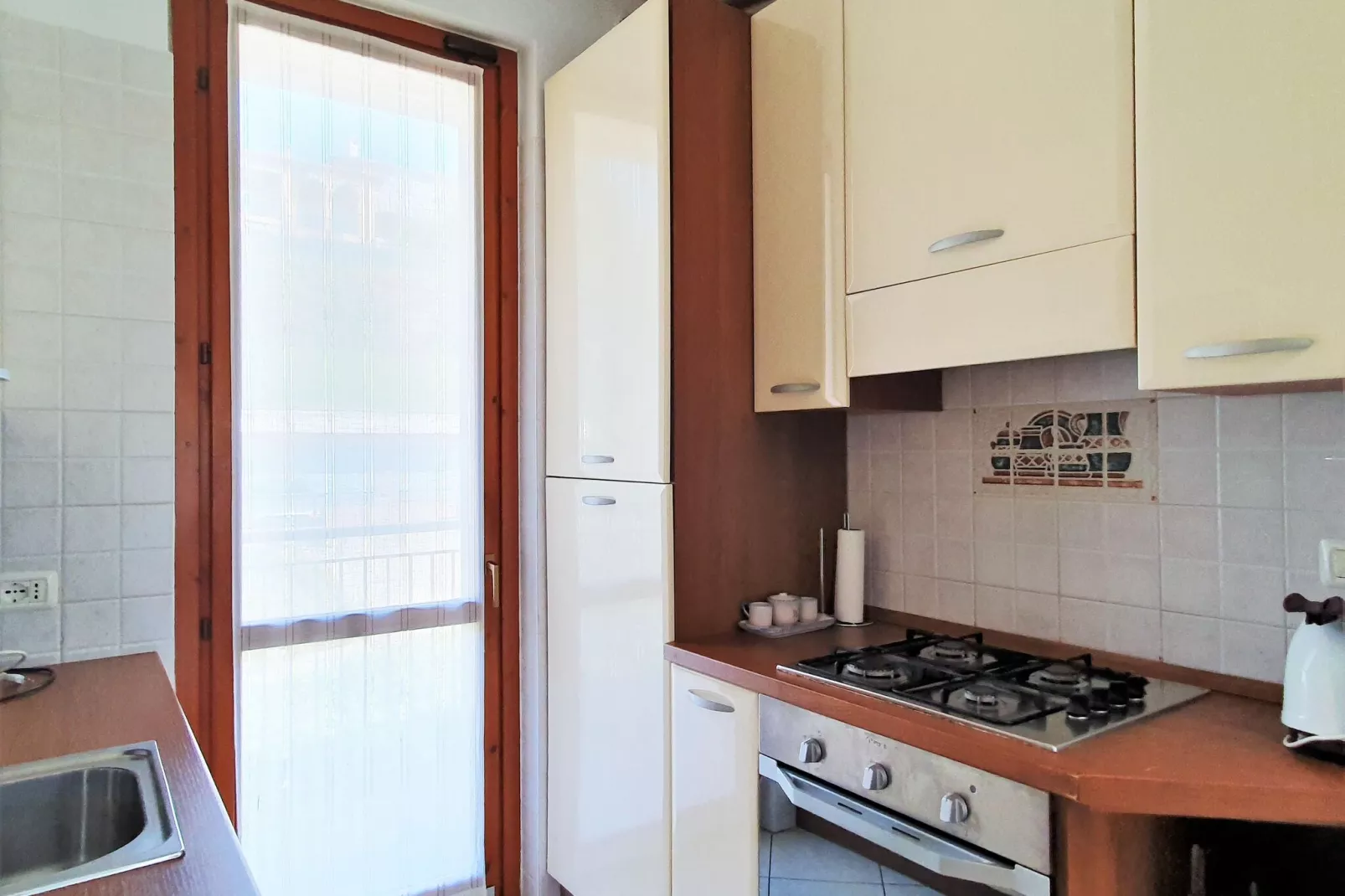 BOS03/3-Kitchen