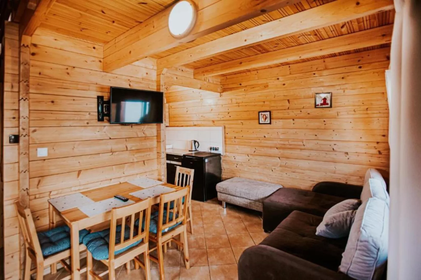 Domki wakacyjne 6-osobowe Ustronie Morskie - Salon