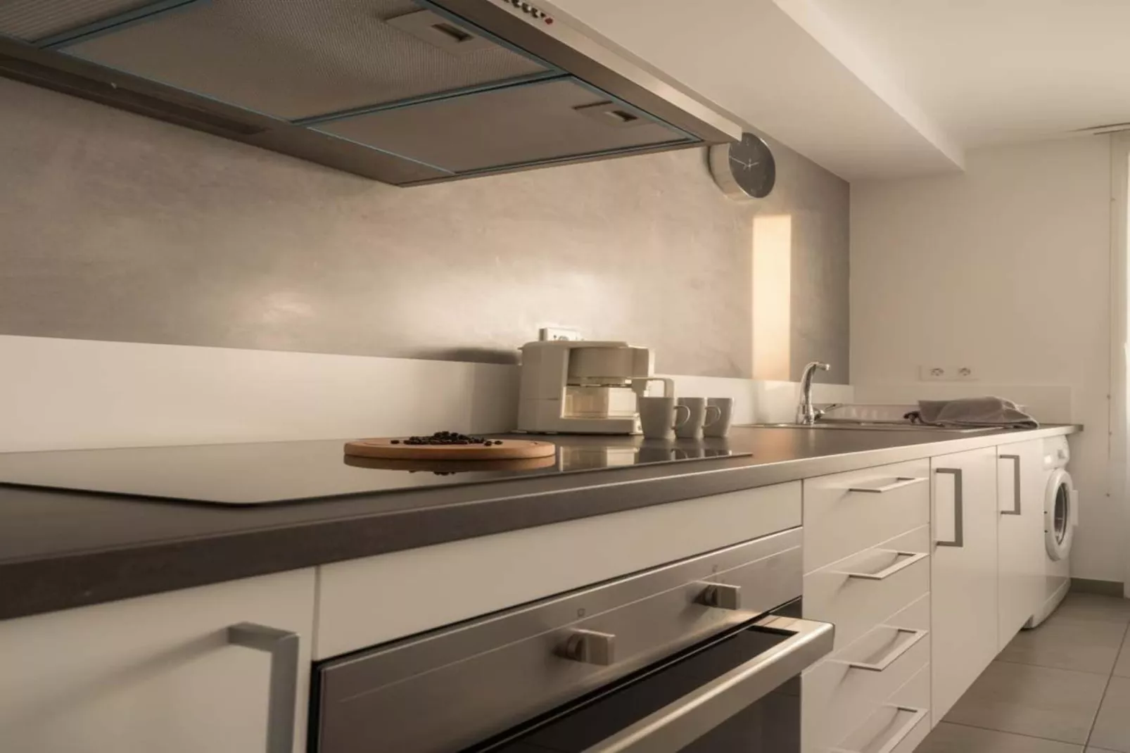 5027-+34667401974 1-Cuisine