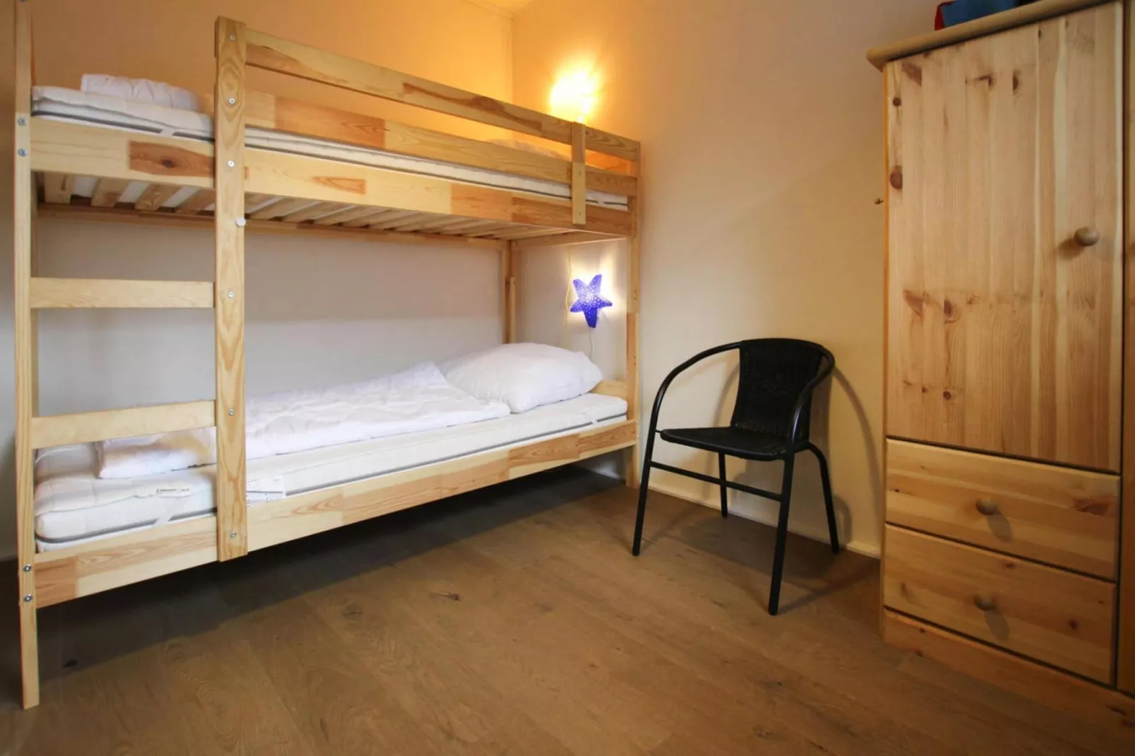 Ferienwohnung Frida-Bedroom