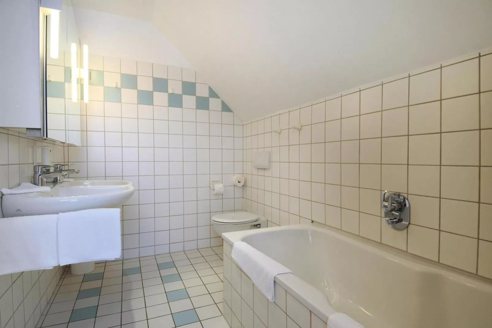 Post Hiddensee-Wohnung 18-Salle de bain