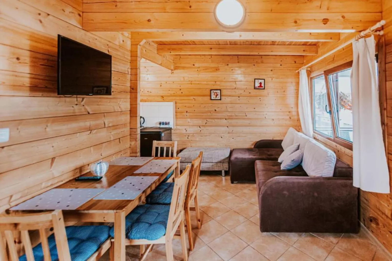 Domki wakacyjne 6-osobowe Ustronie Morskie - Salon