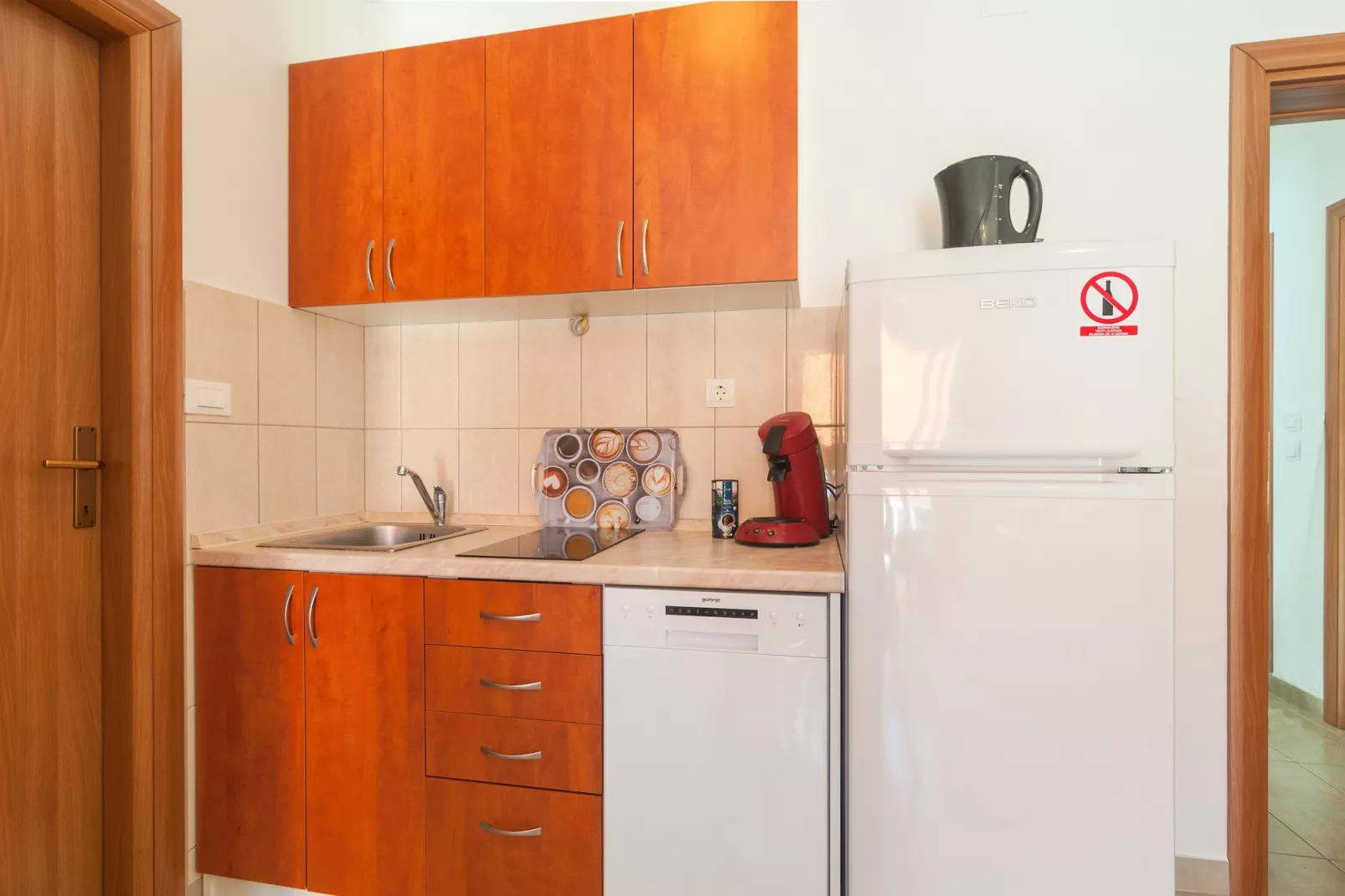 Apartments Island Beat - One Bedroom Apartment with Balcony and Sea View (A1) (ST) - Kitchen