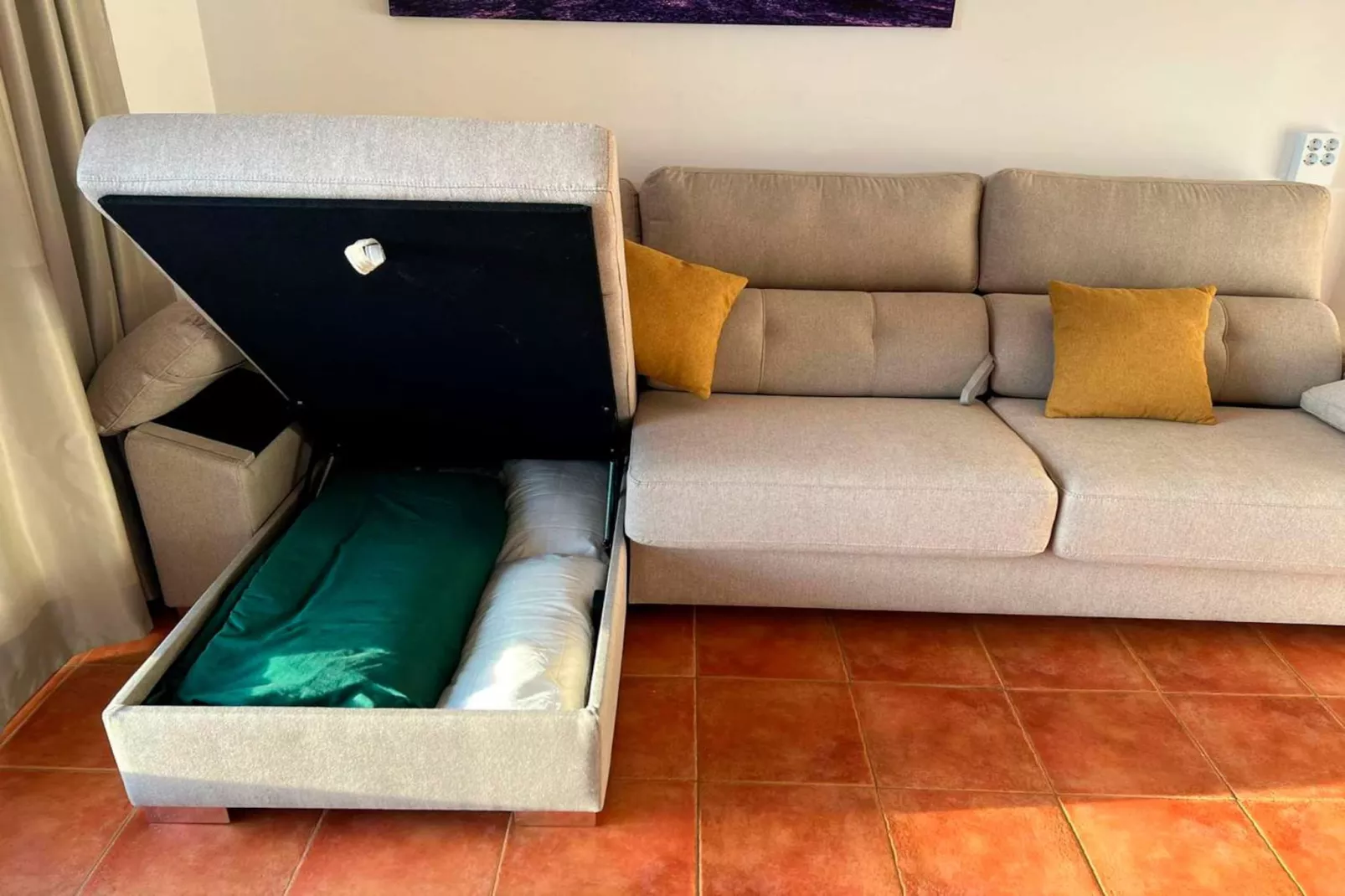 Paqui monteoiz-Salon