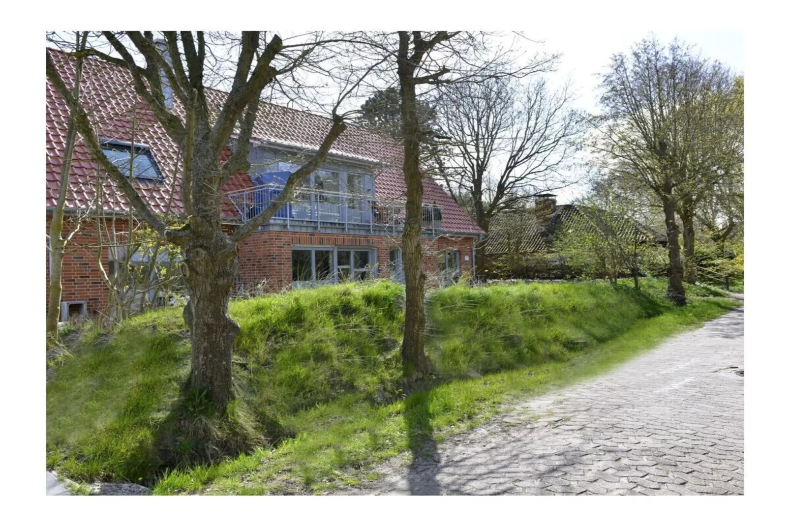 620672-Außenbereich Sommer