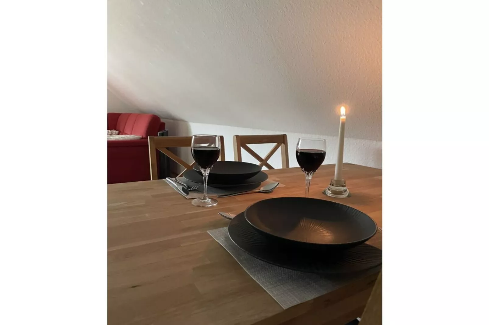 606052-Dining room