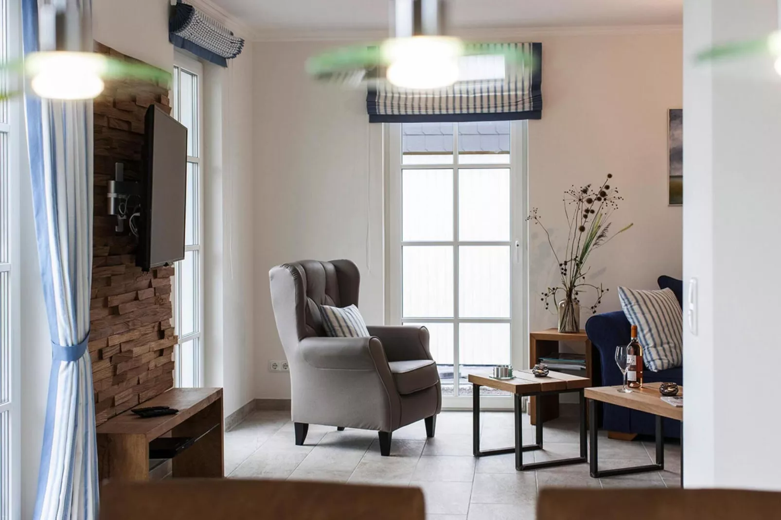 Schilfrohrsänger 18-Wohnzimmer