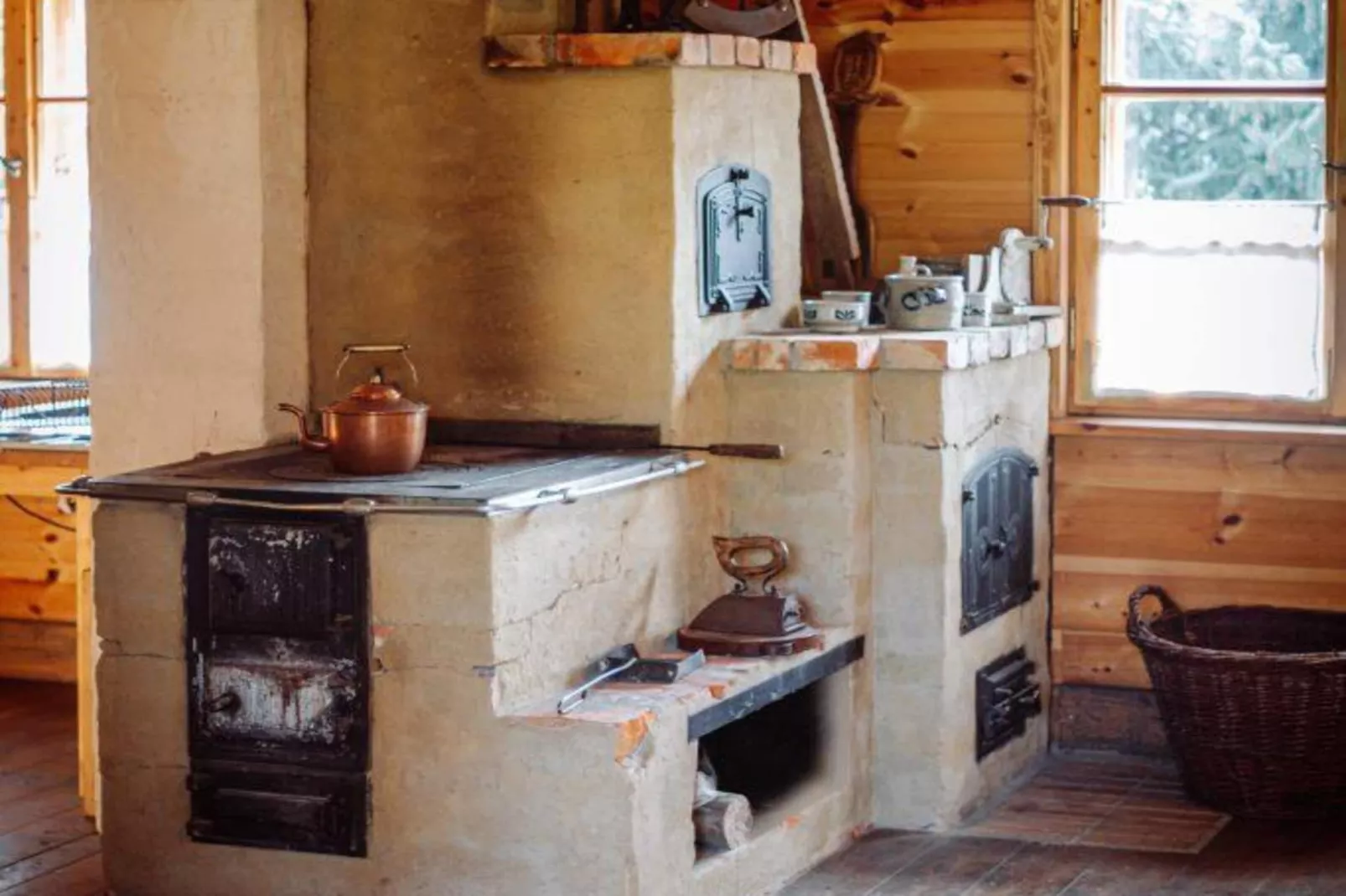 Dom przy drodze Skansen dla 8 osób Bełczna-Küche