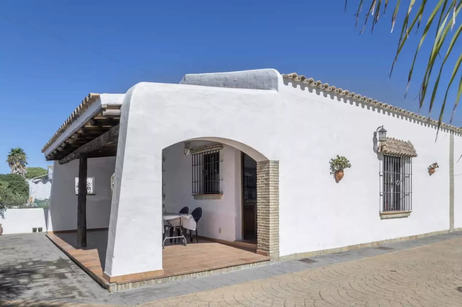 Casa Jose Antonio-Exterior in summer