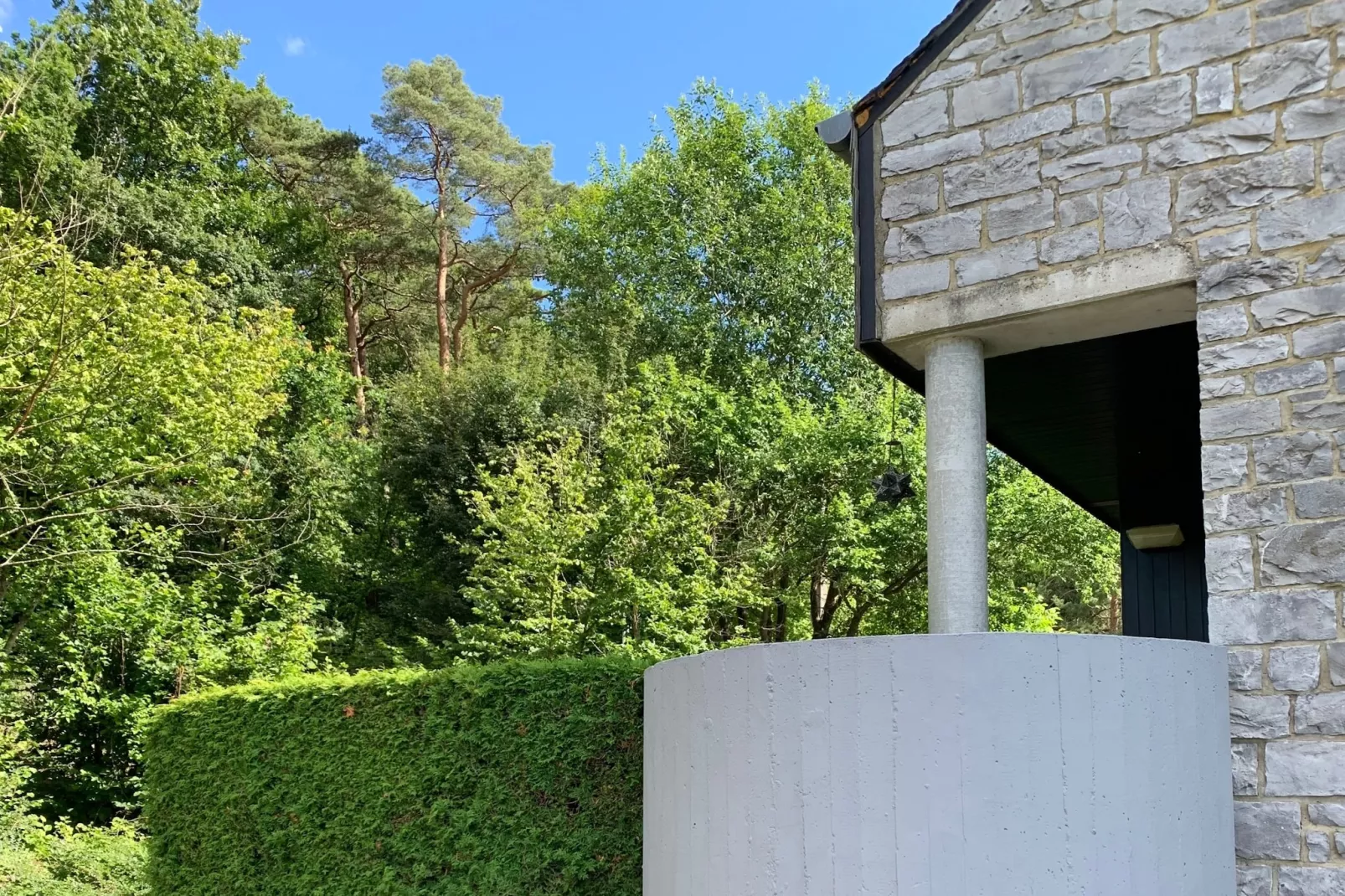 Chez Felix-Außenbereich Sommer