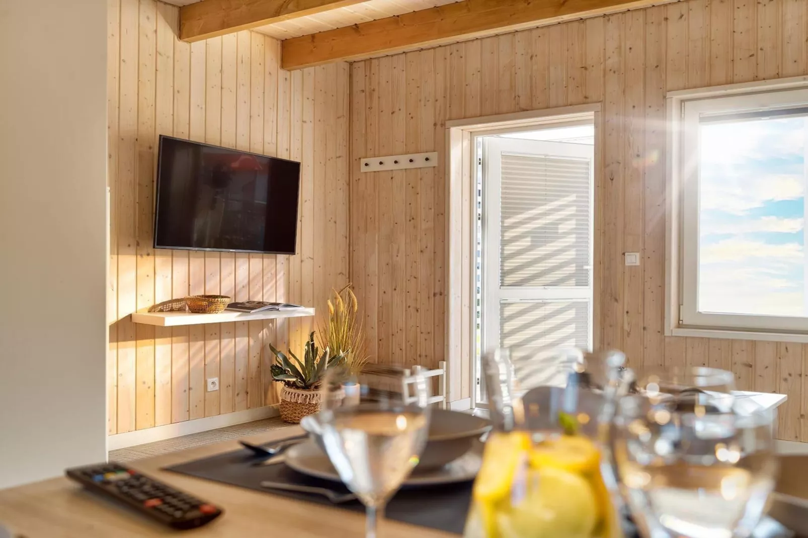 Domki PREMIUM Sarbinowo-Dining room