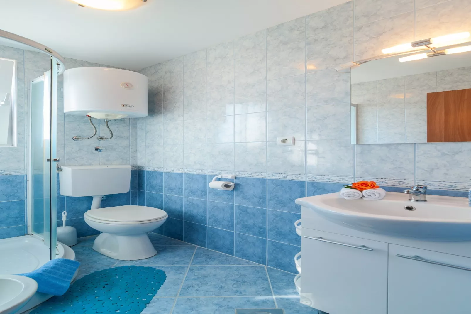 Apartments Island Beat - One Bedroom Apartment with Balcony and Sea View (A1) (ST) - Bathroom