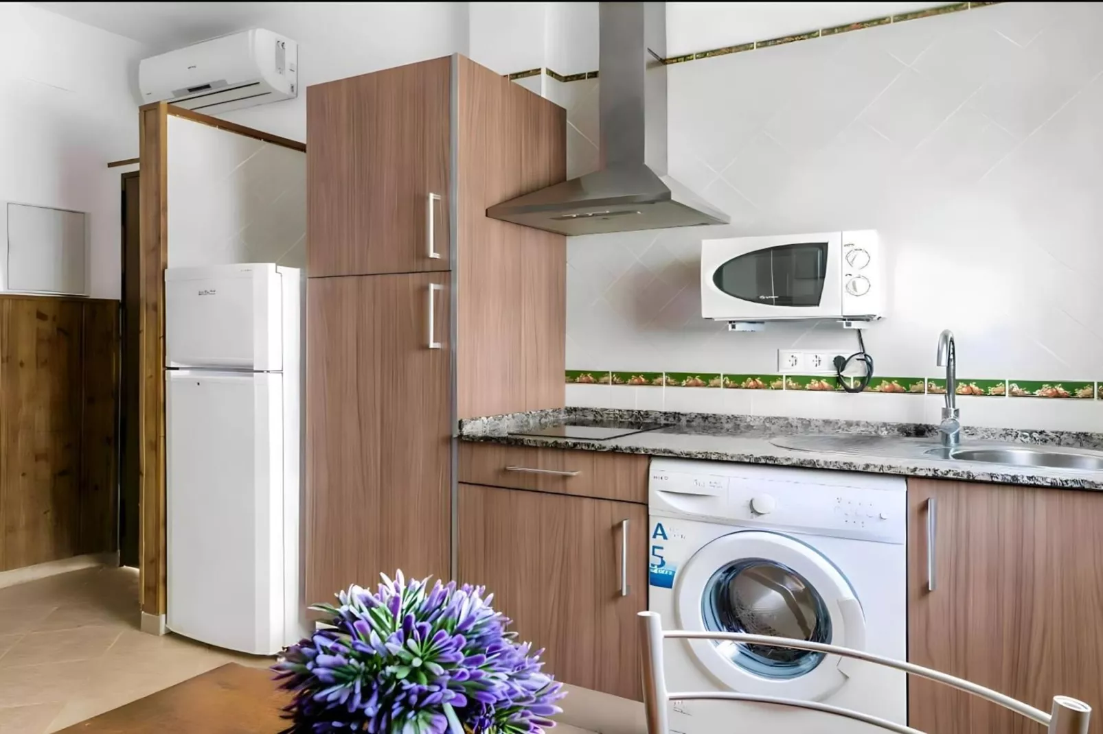 1265-+34618736920-Küche