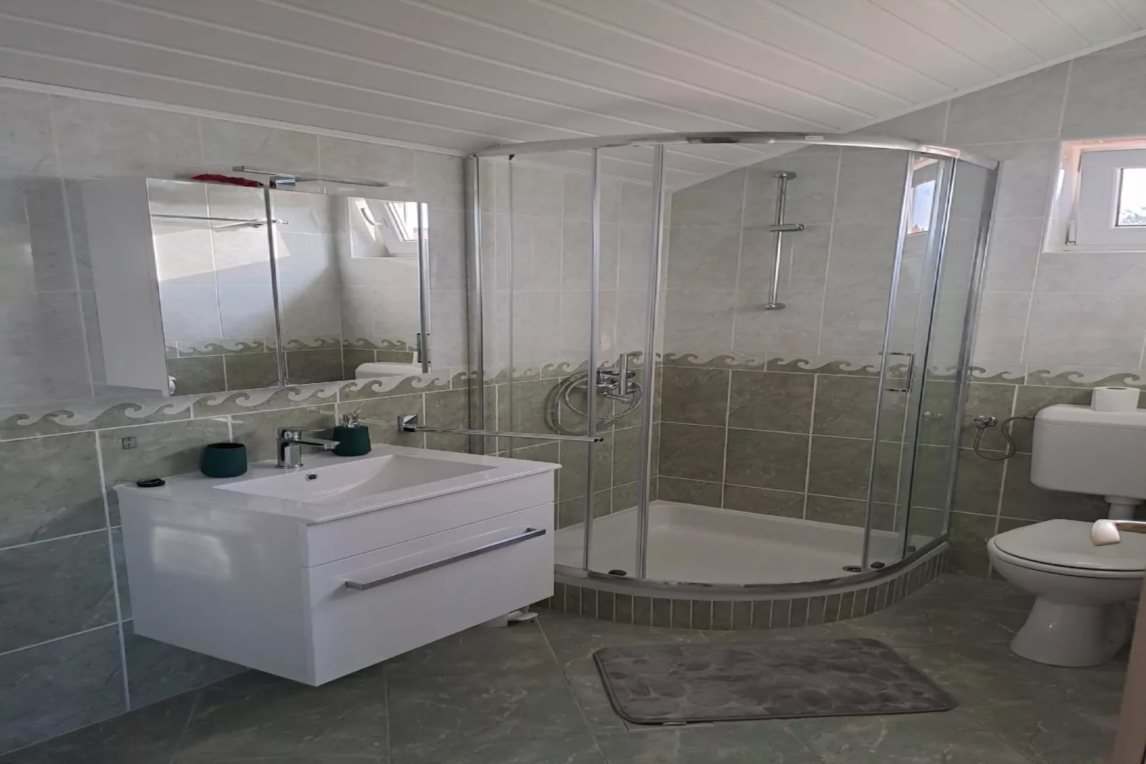 Apartments Gordana - Two Bedroom Apartment with Balcony and Sea View - A4-Badezimmer