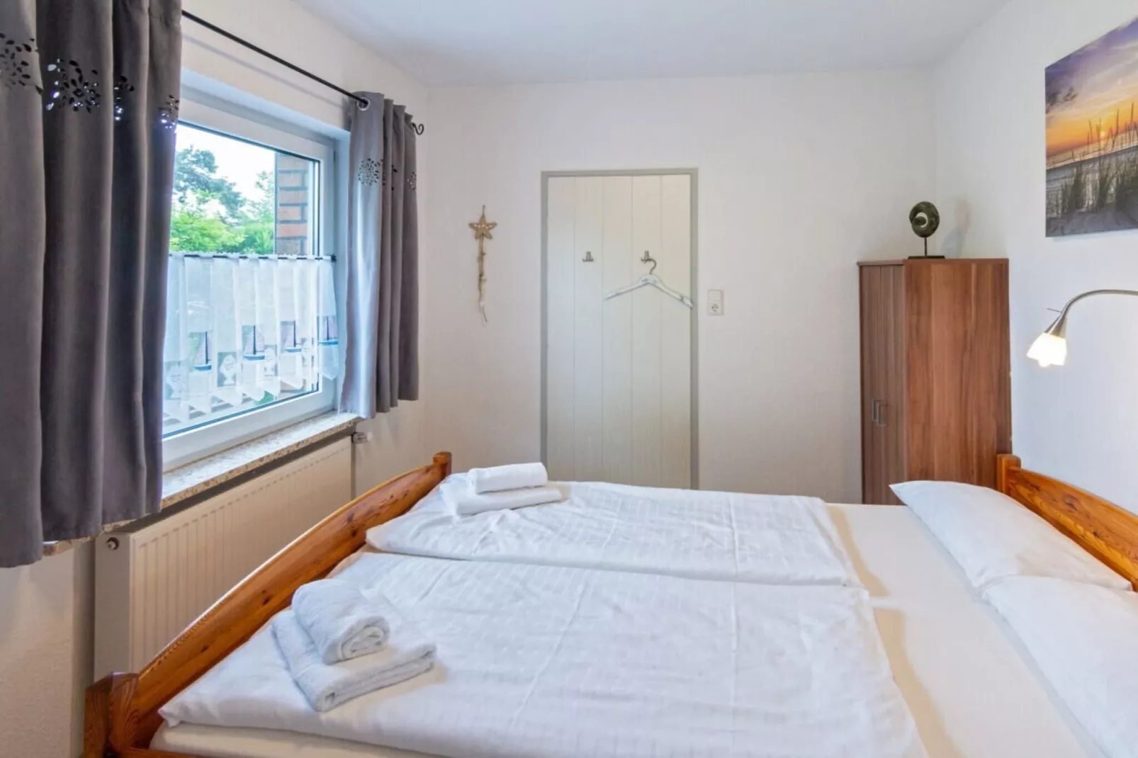 572247 - Schlafzimmer
