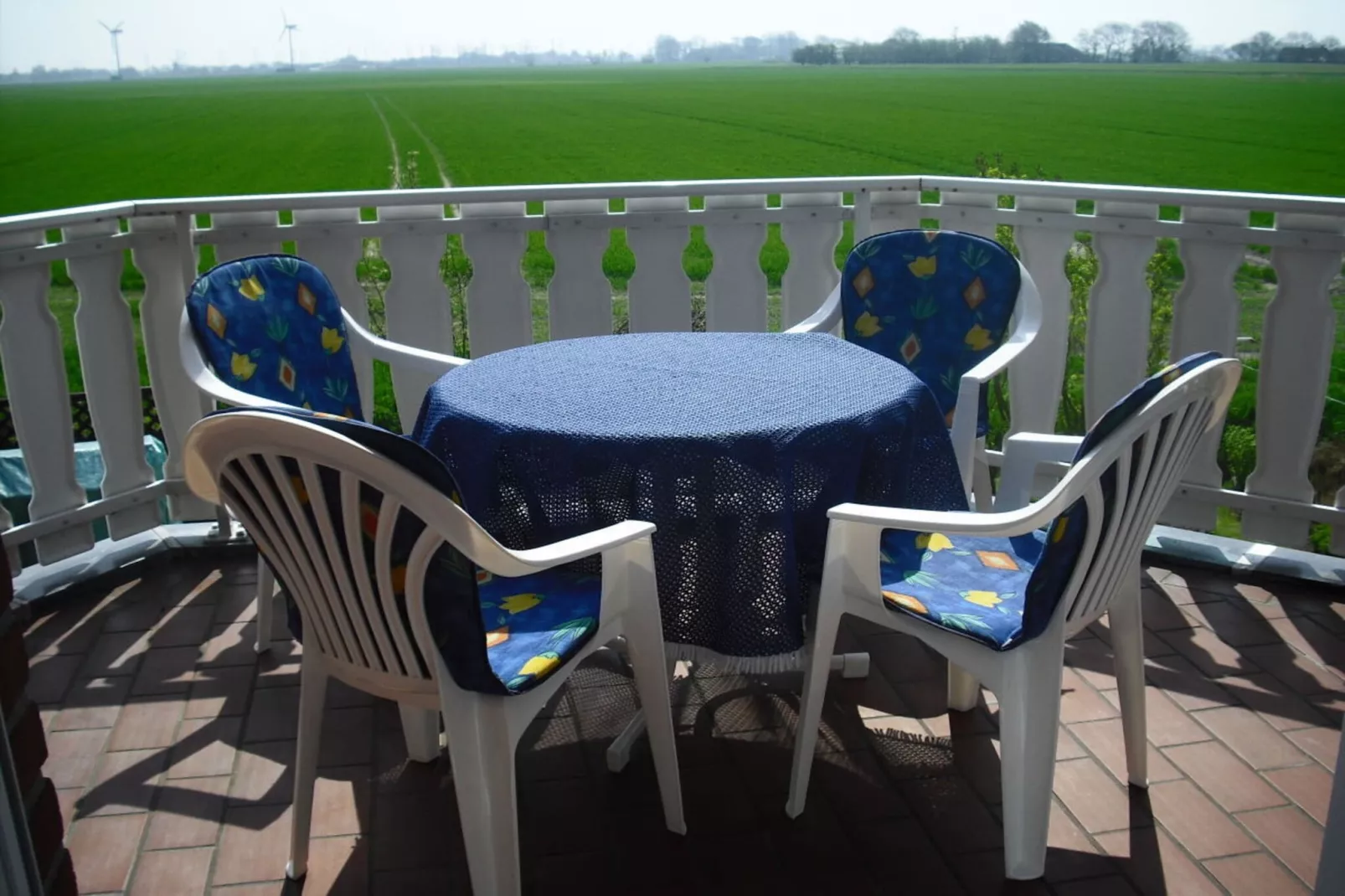 12465-Terrace balcony