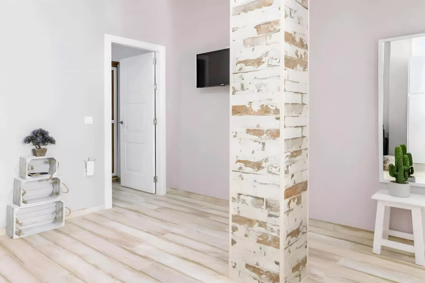 4685-+34618736920-Landing