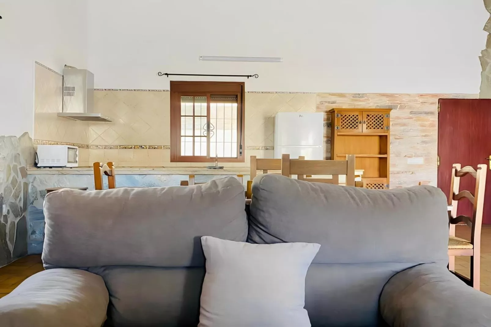 4682-+34618736920-Living room