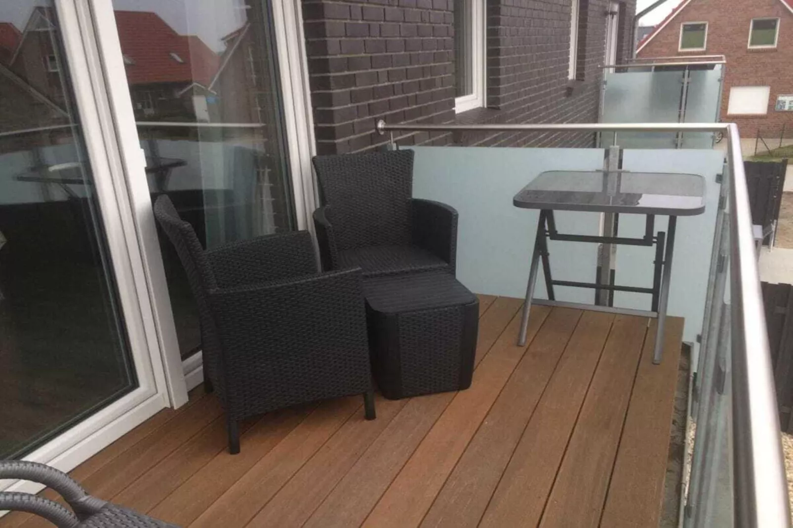 225495-Terrace balcony