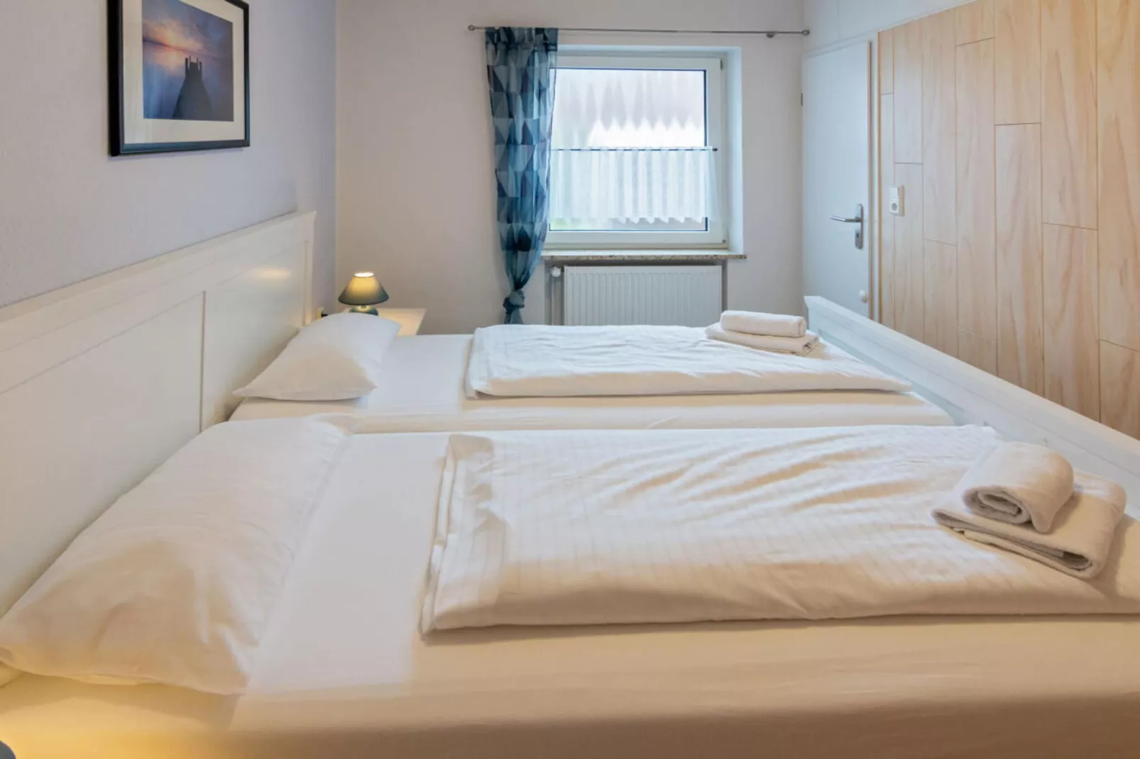 572247 - Schlafzimmer
