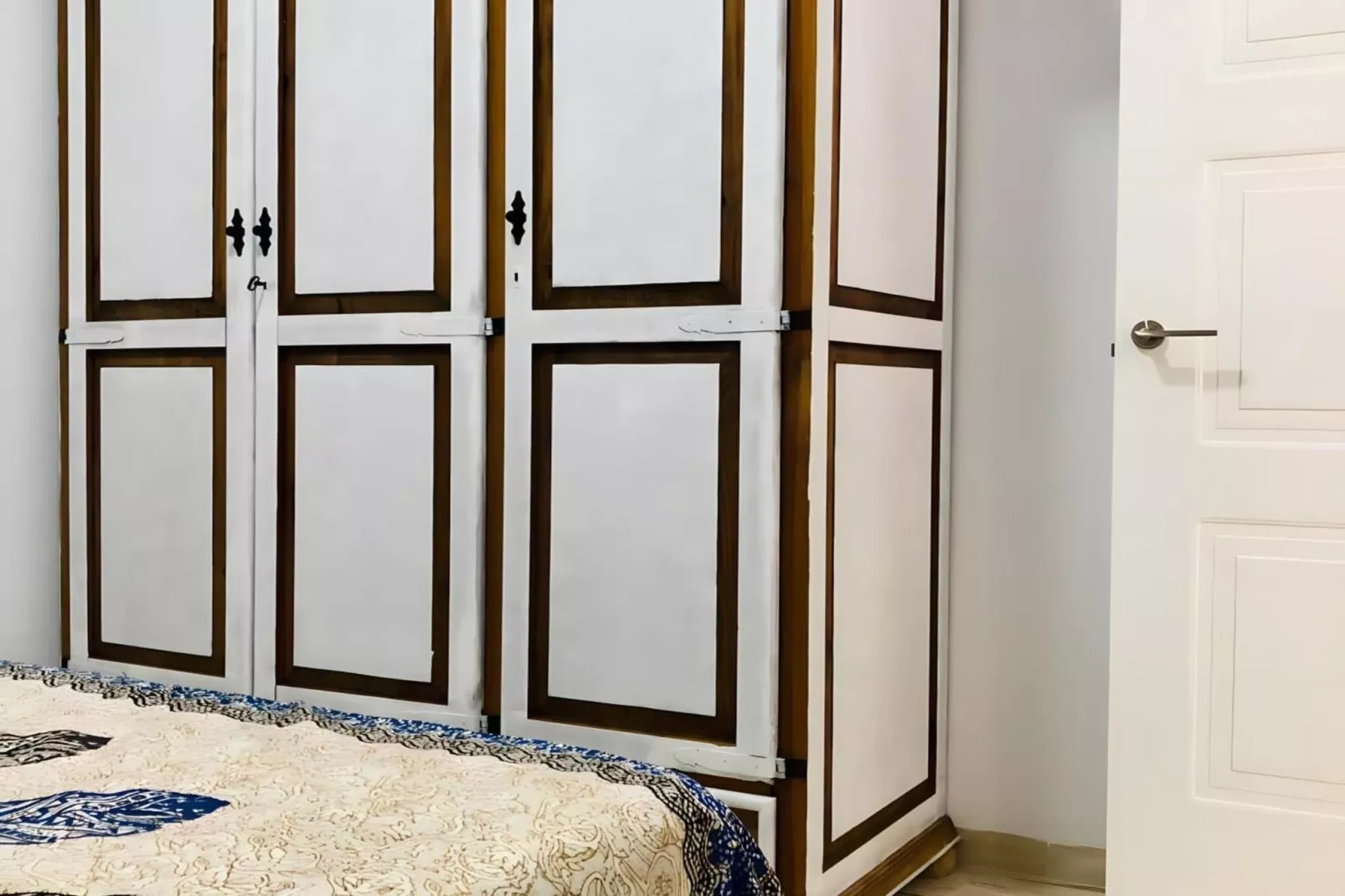 4685-+34618736920-Bedroom