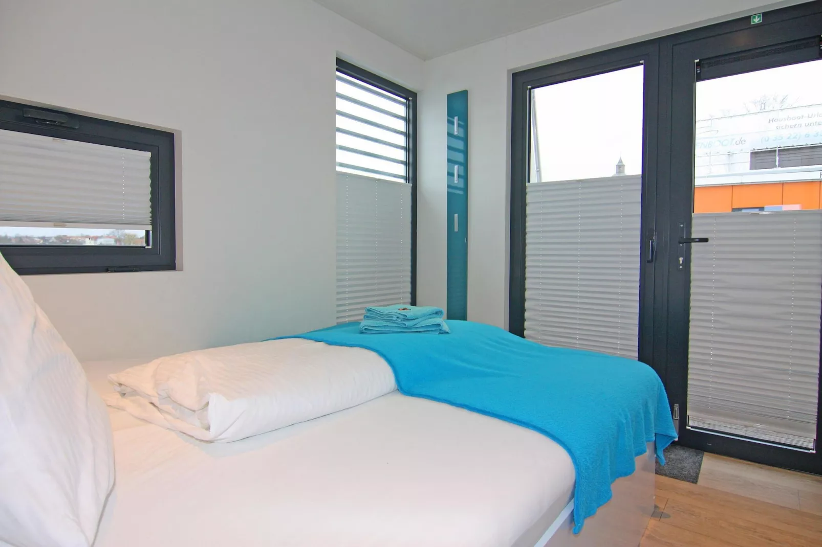 Houseboat Floating House "Leni", Ribnitz-Damgarten-Leni-Bedroom